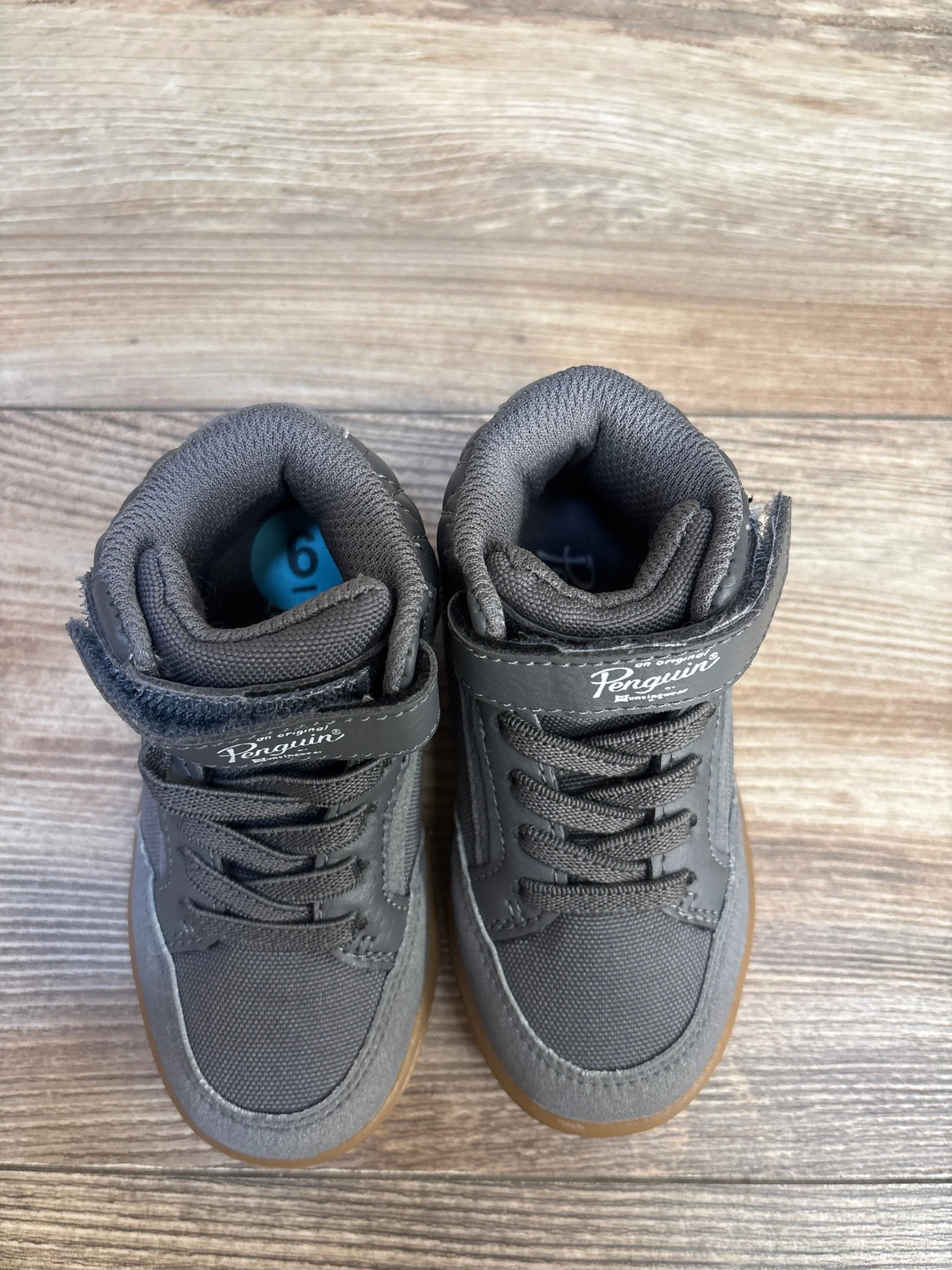 Penguin Quilted High-Top Sneakers Grey sz 6c