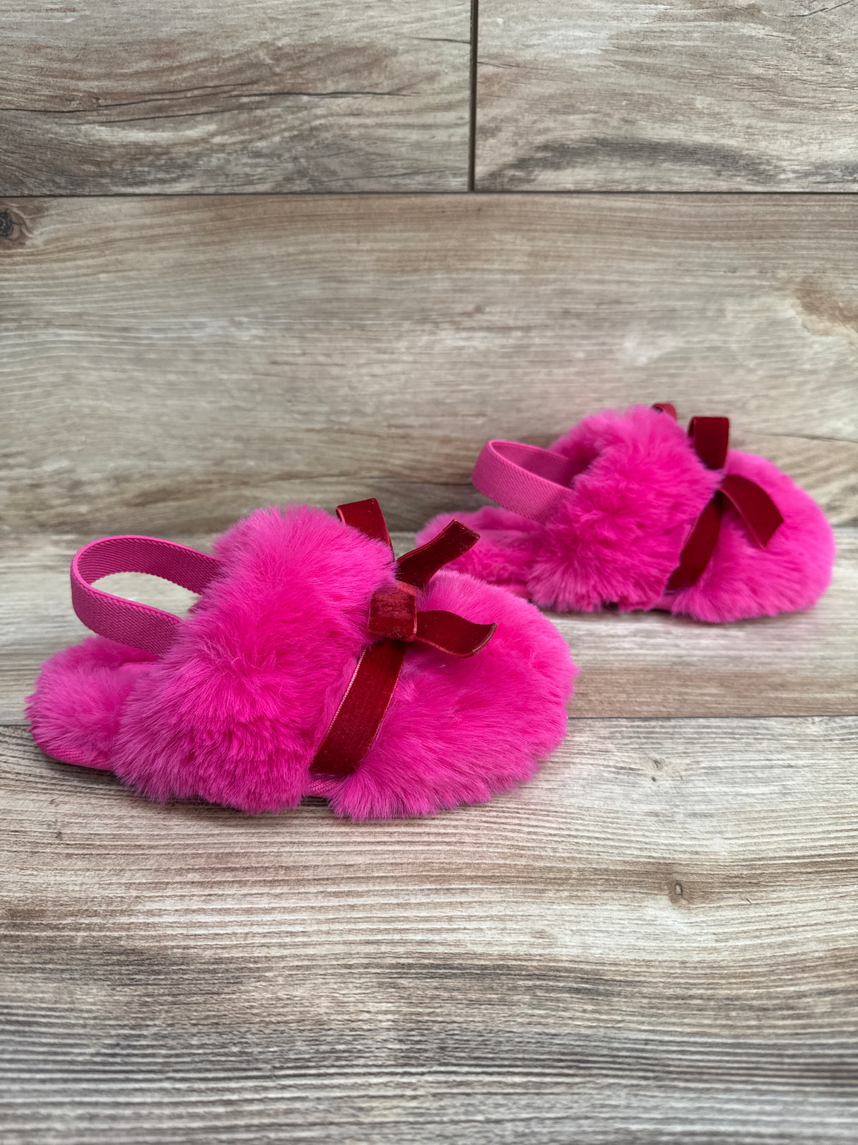 Cat & Jack Amoret Plush Slippers Pink sz 9/10c