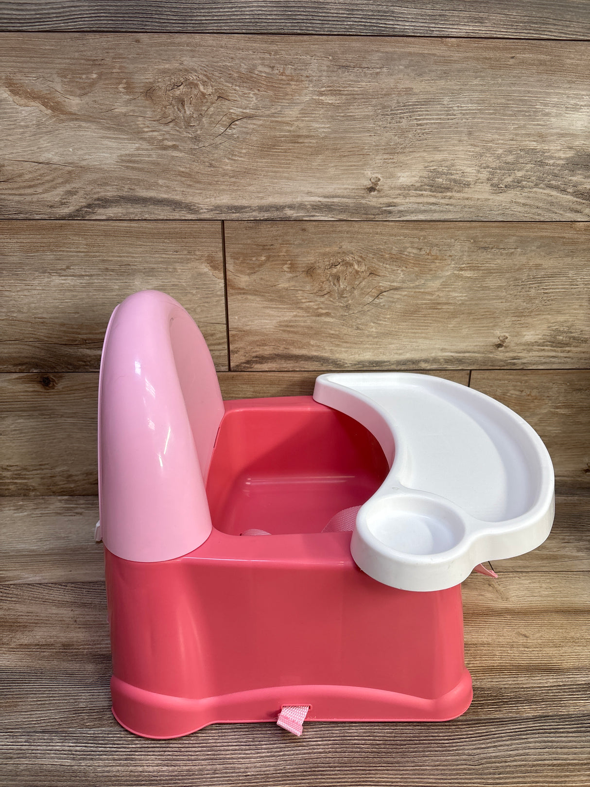 Safety 1st Easy Care Swing Tray Feeding Booster Seat in Coral Crush