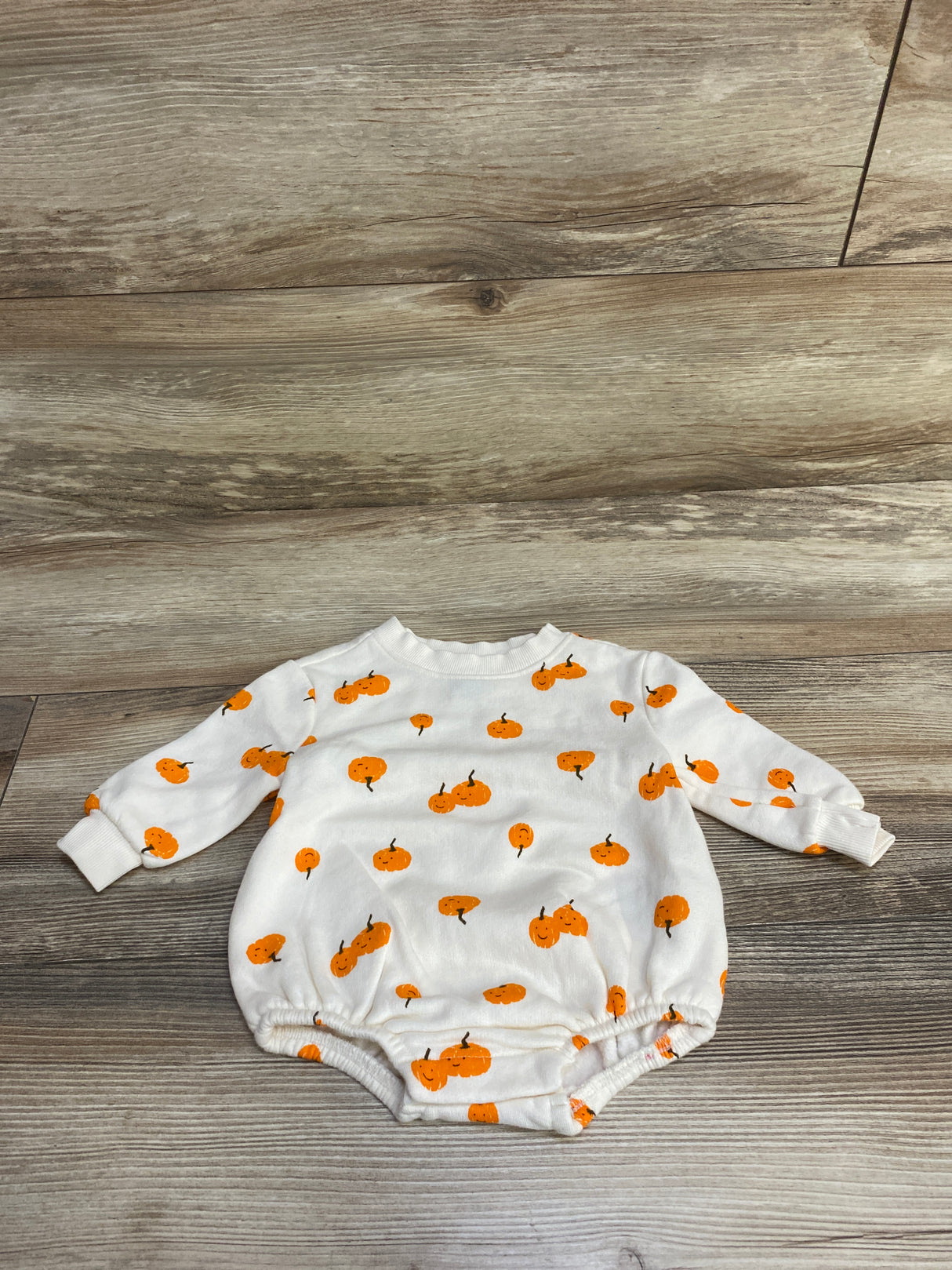 Old Navy Sweater Pumpkin Shortie Romper Cream sz 0-3m