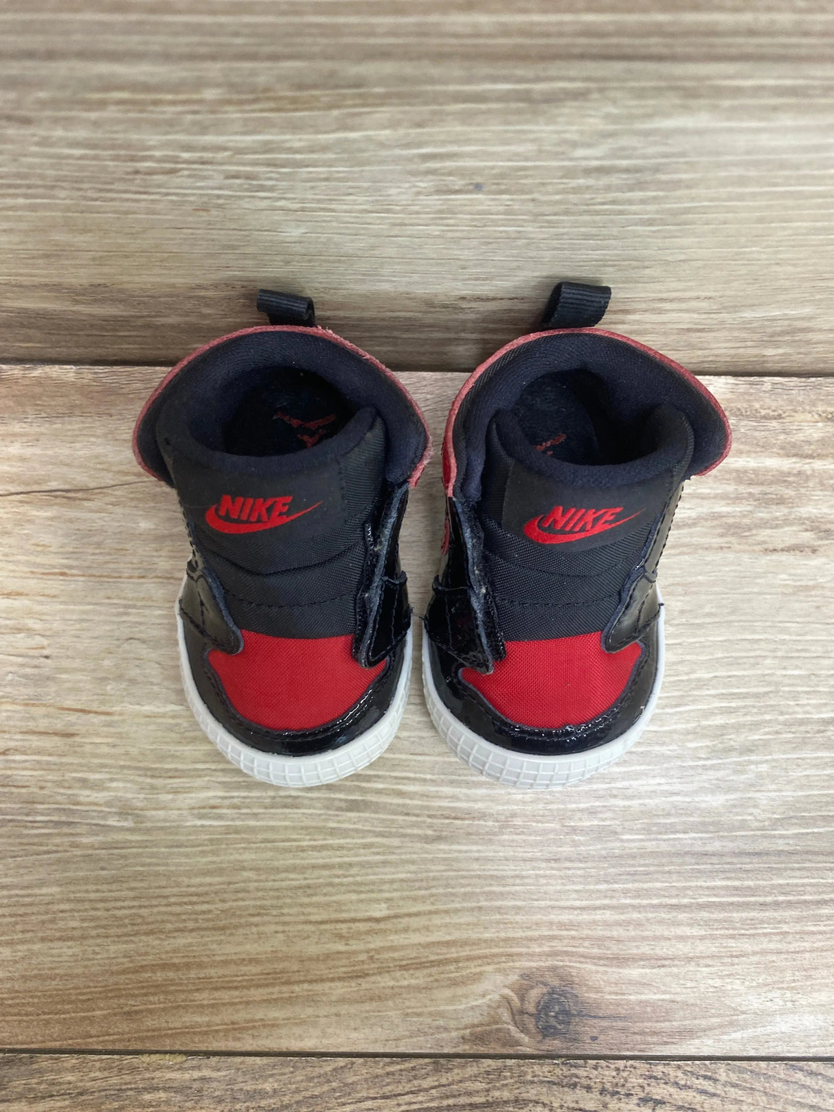 Air Jordan 1 Retro High OG Crib 'Patent Bred' Sneakers sz 2c