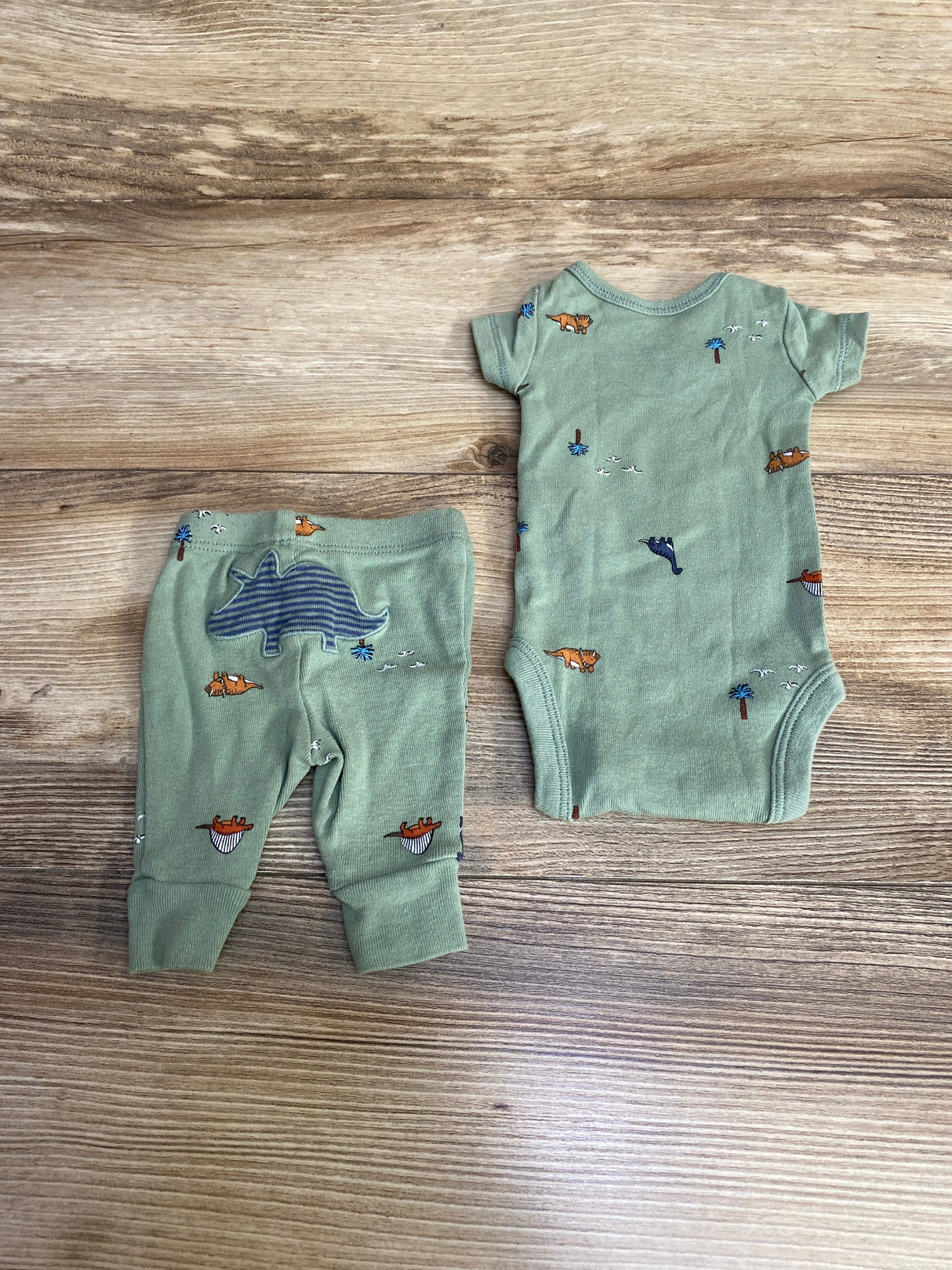 Carter's 2pc Dinosaur Bodysuit & Pants Green sz Preemie