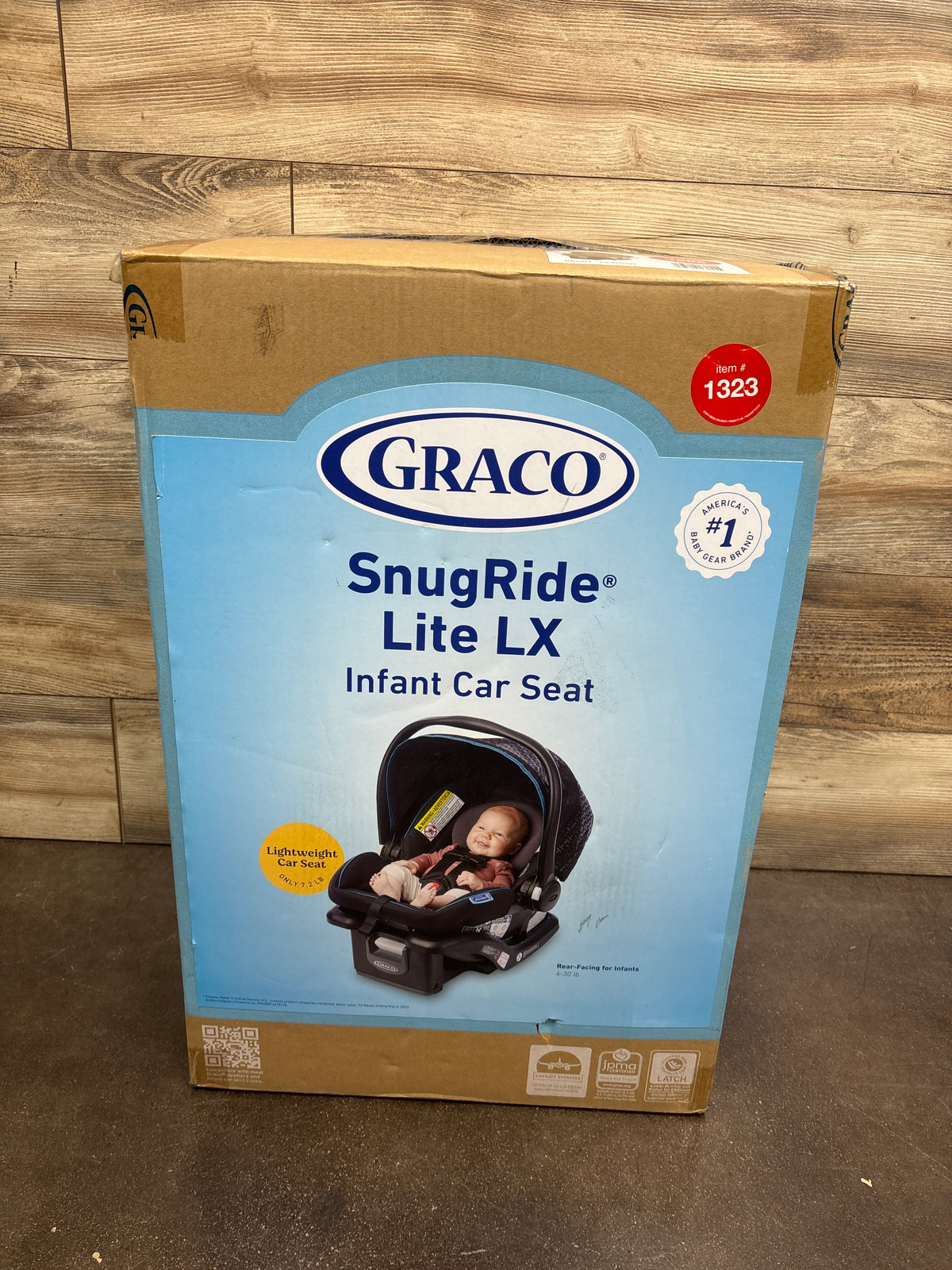 NEW Graco SnugRide SnugFit DLX Infant Car Seat in Brody