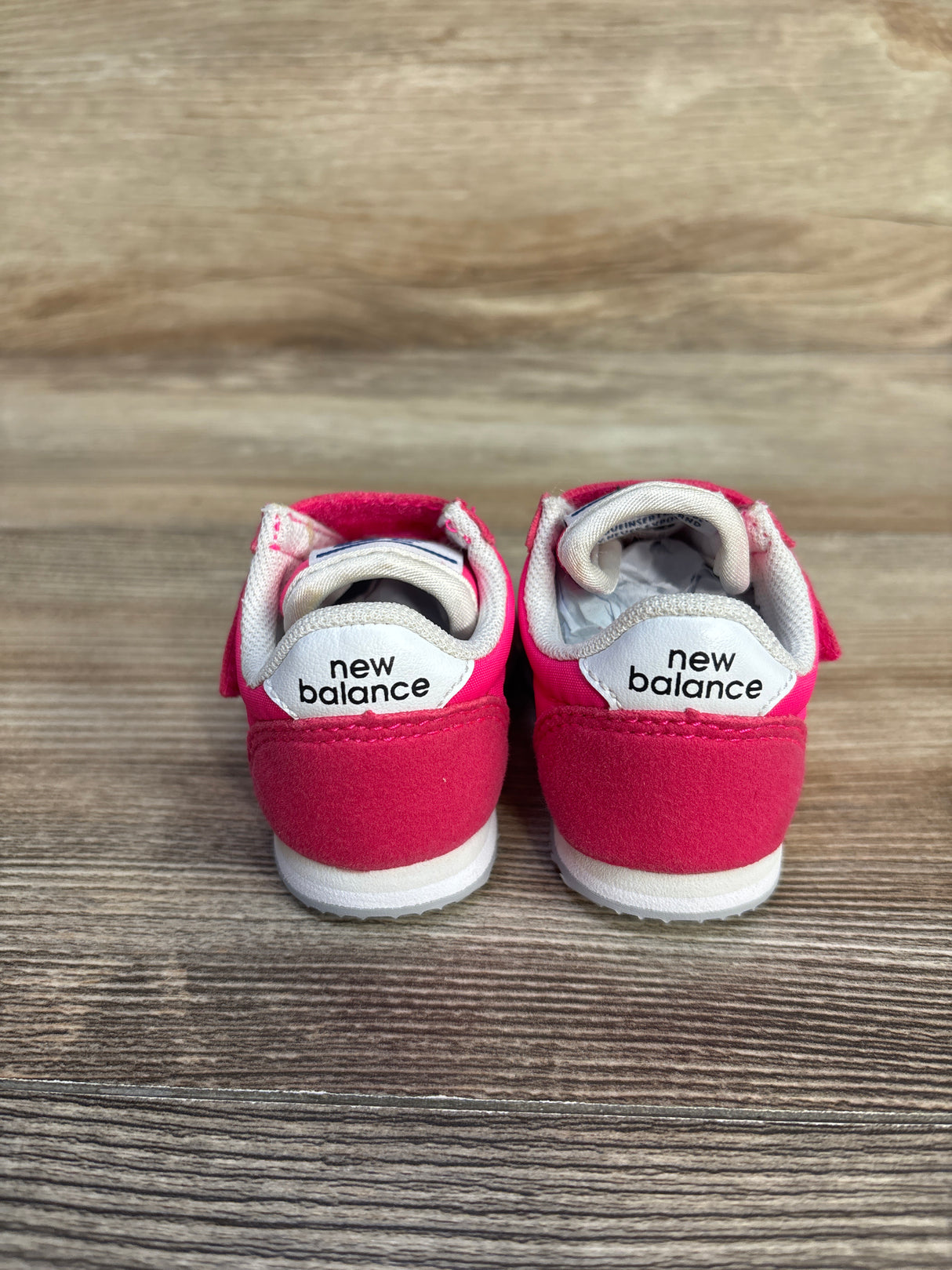 NWOT New Balance Hook & Loop Pink Sneakers sz 2c