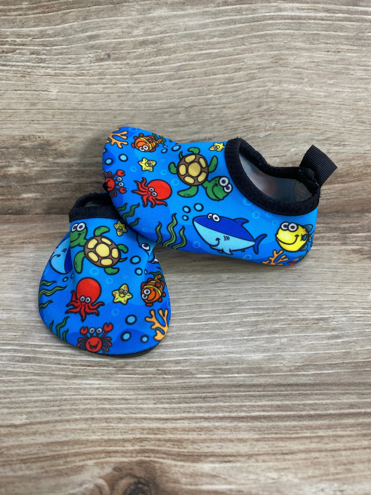 Water Shoes Barefoot Aqua Socks sz 4/4.5c