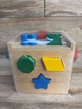 NEW Melissa & Doug Shape Sorting Cube