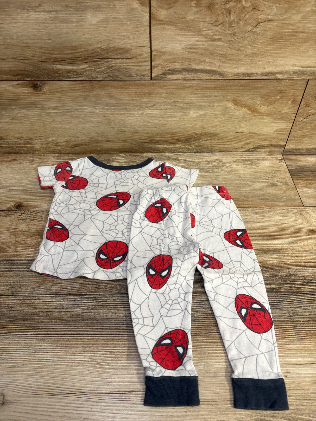 Marvel 2pc Spider Man Pajama Set White sz 2T