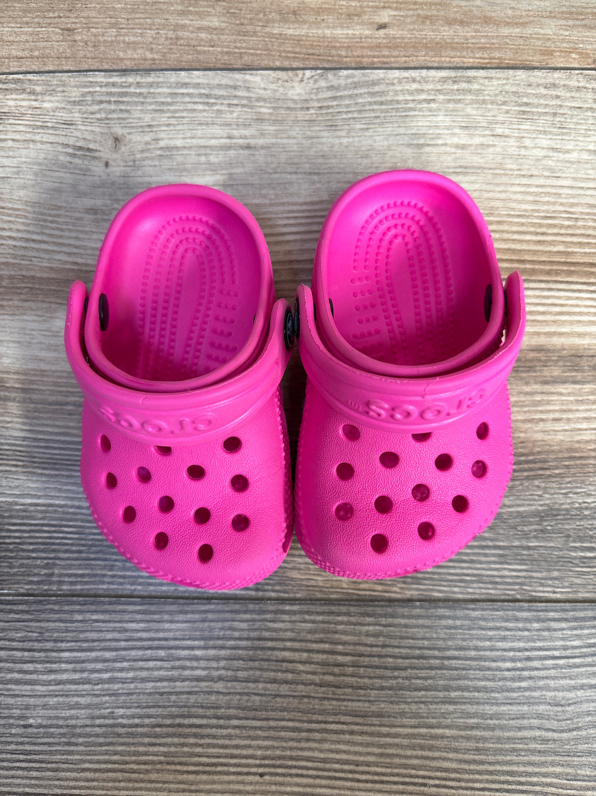 Crocs Classic Clogs Pink sz 2c/3c