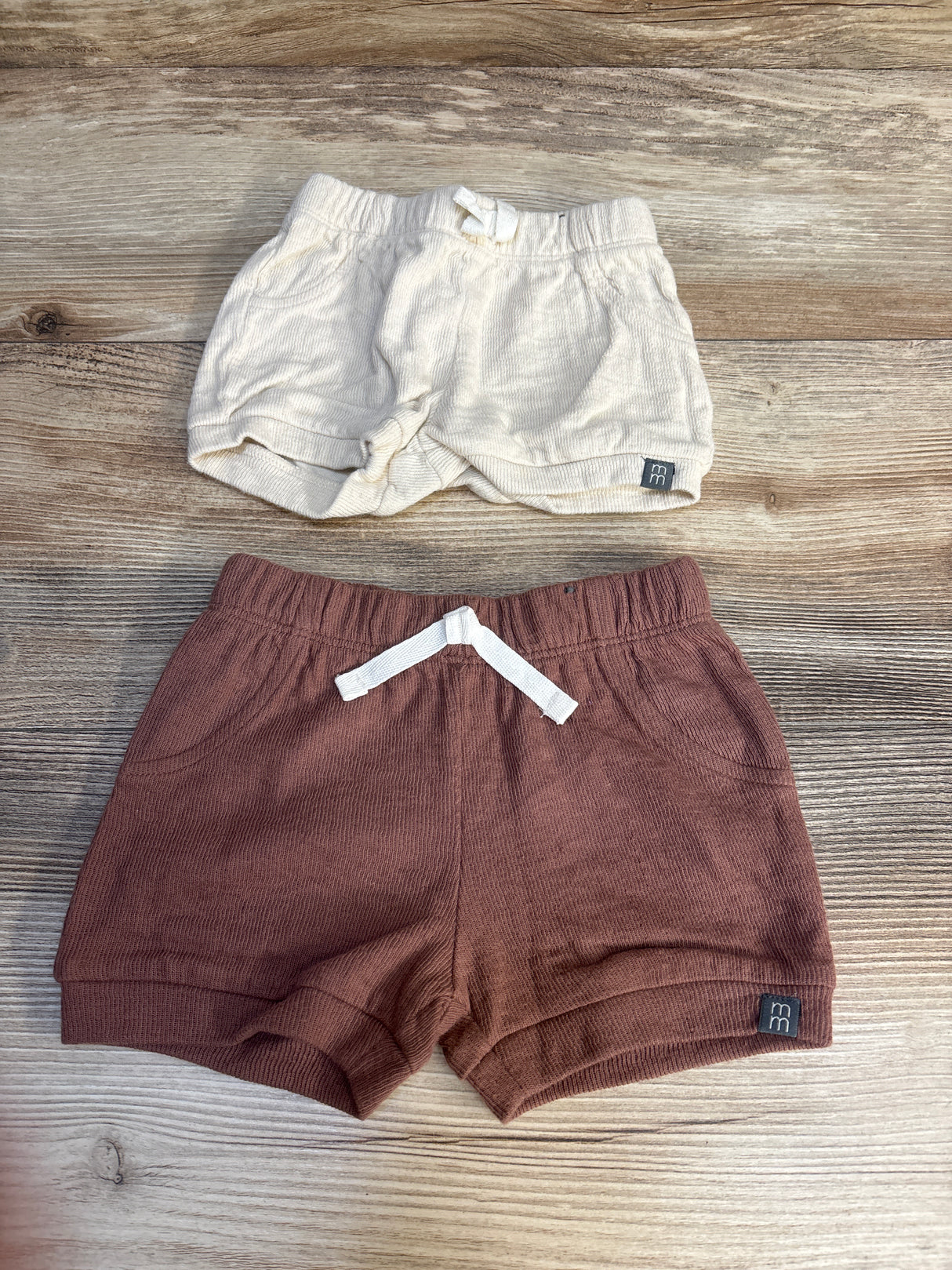 Modern Moments 2pk Neutral Organic Cuffed Shorts Beige sz 3-6m