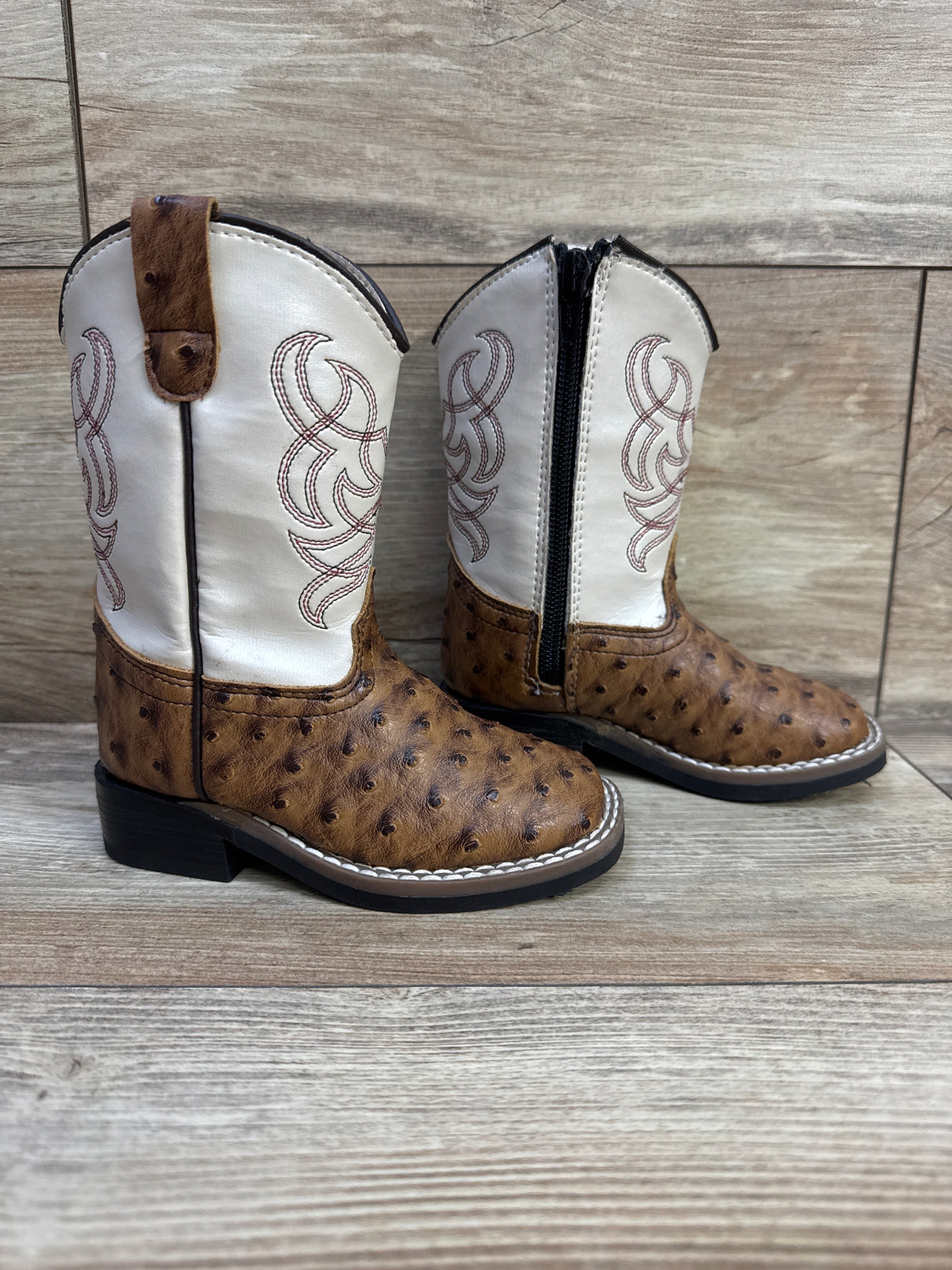 Old West Ostrich Print Broad Square Toe Western Boots Broad Square Toe