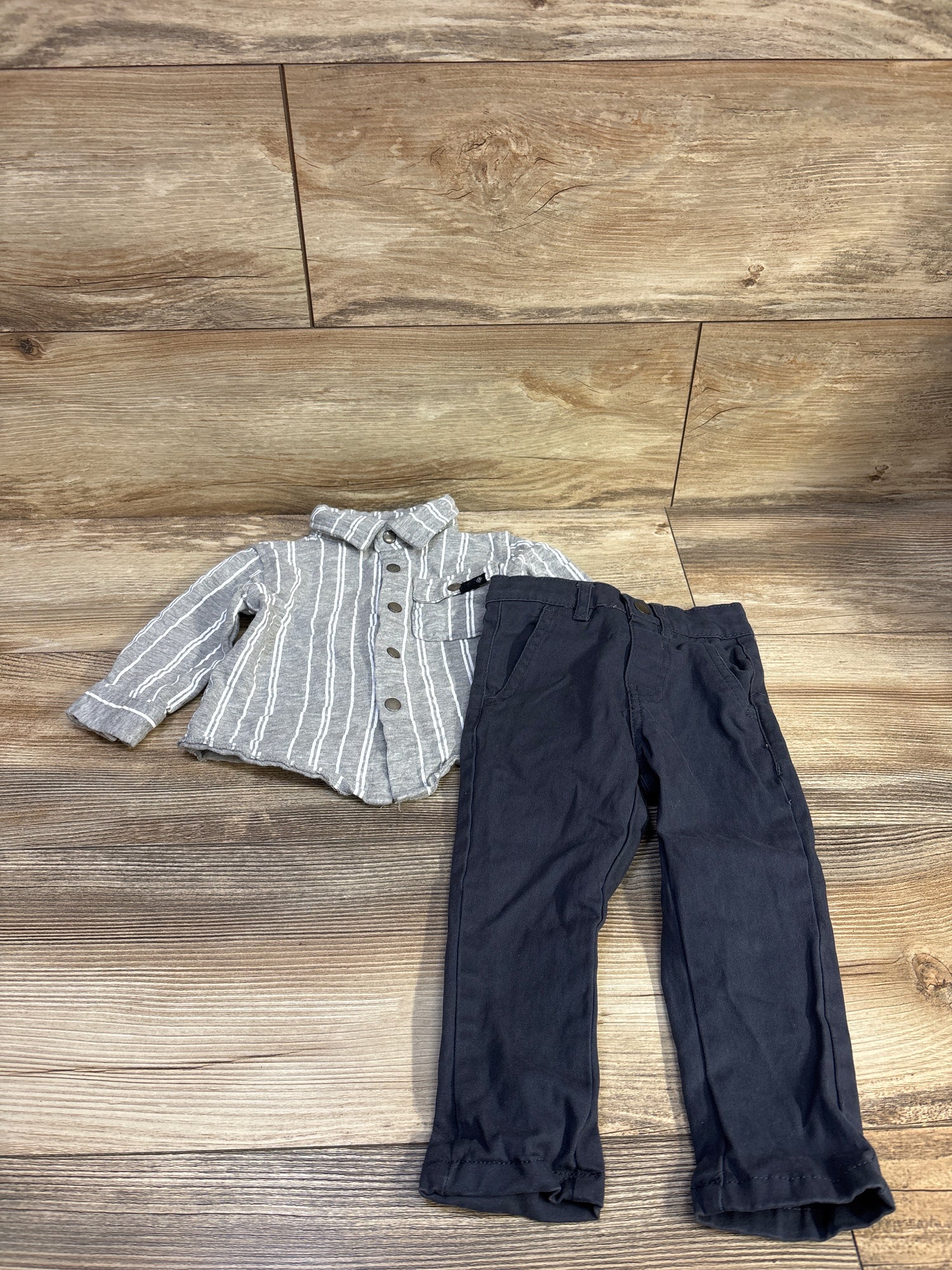 Volcom 2pc Striped Button-Up Shirt & Pants Set Grey sz 12m