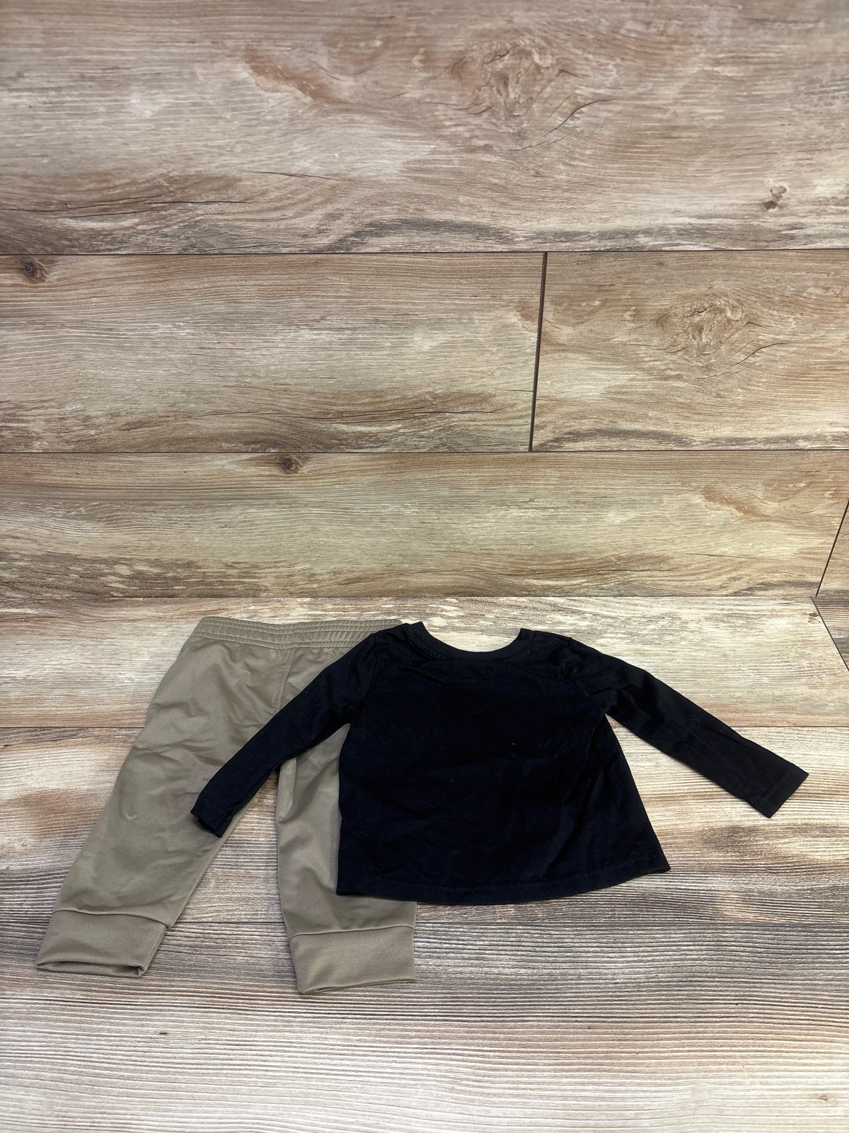 Puma 2pc Shirt & Joggers Set Black sz 6/9m
