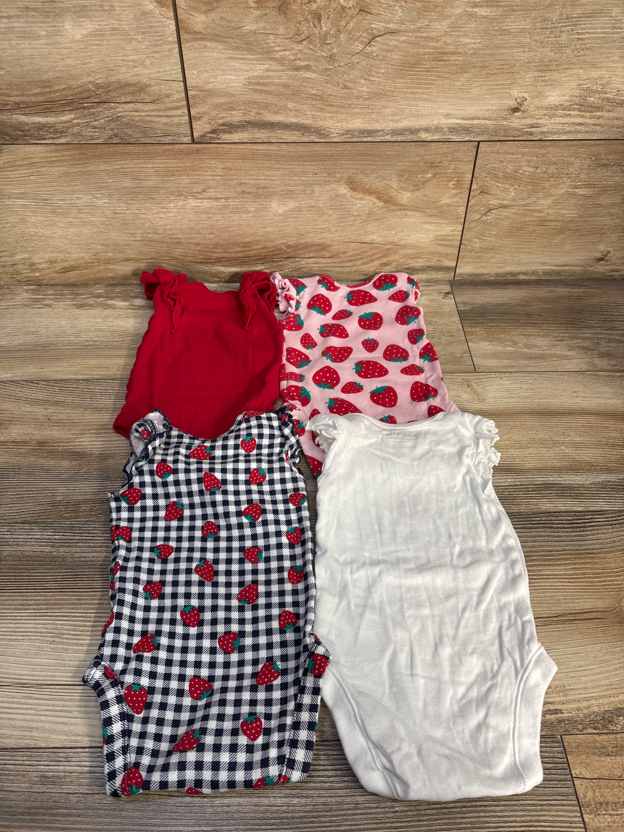Children's Place 4pk Strawberry Bodysuits Pink sz 3-6m