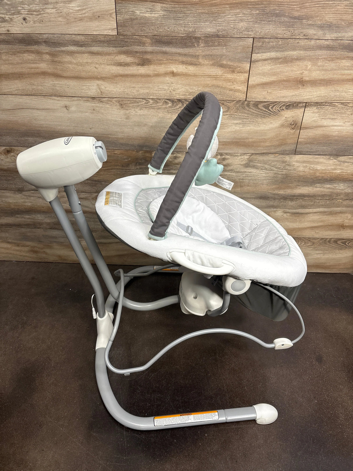 Graco Soothe 'n Sway LX Swing with Portable Bouncer in Derby