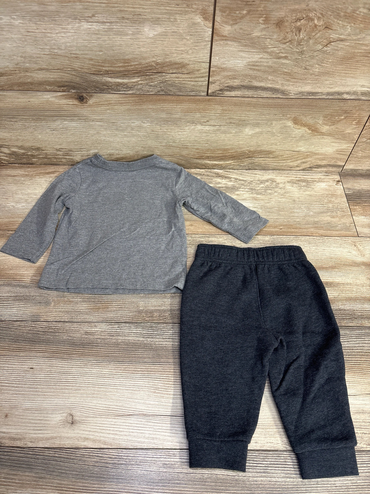 Cat & Jack Christmas Dinosaur Pajama Set Grey sz 12m