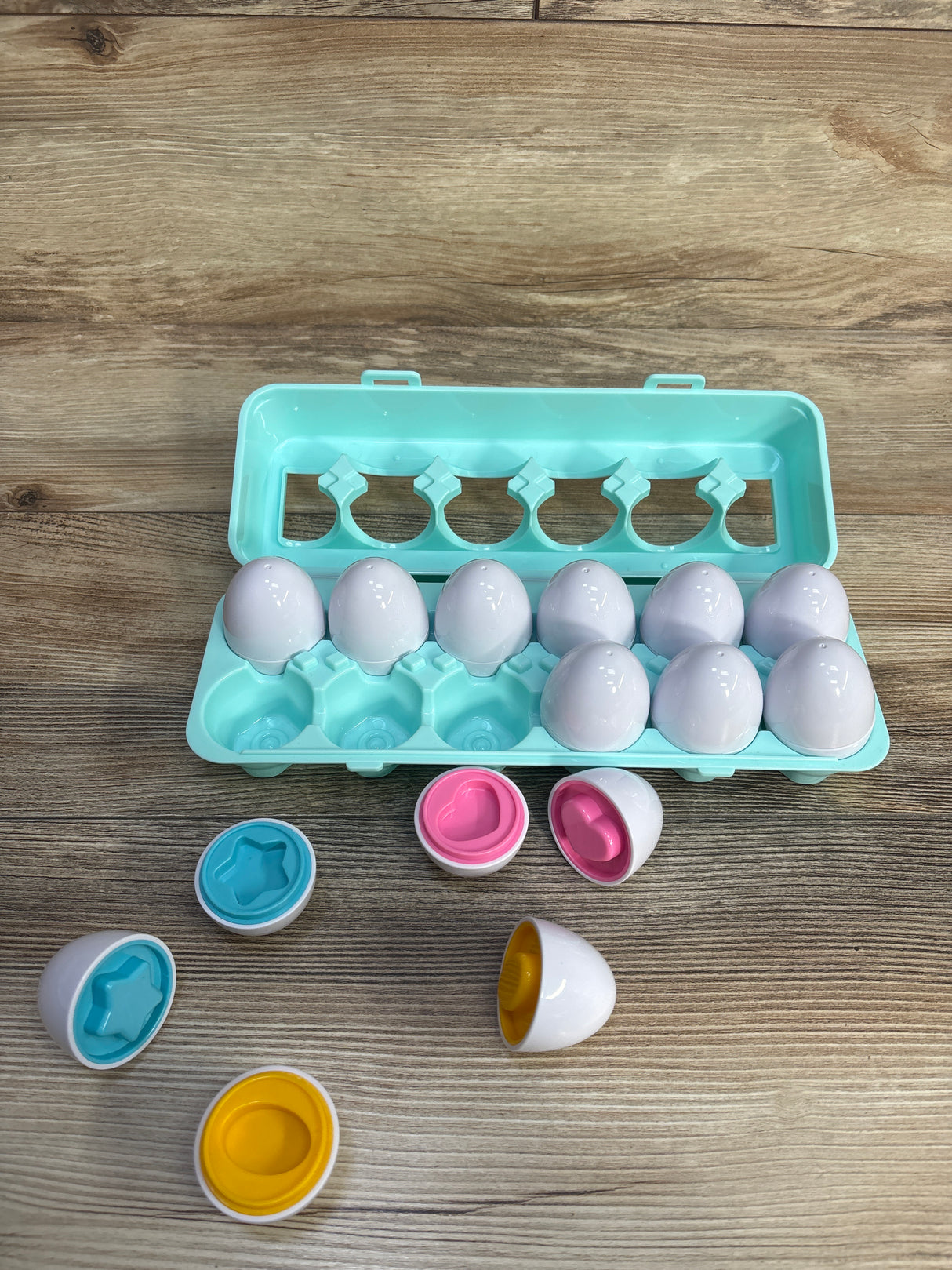 Brooklyn Lollipops Shape Sorting Egg Carton