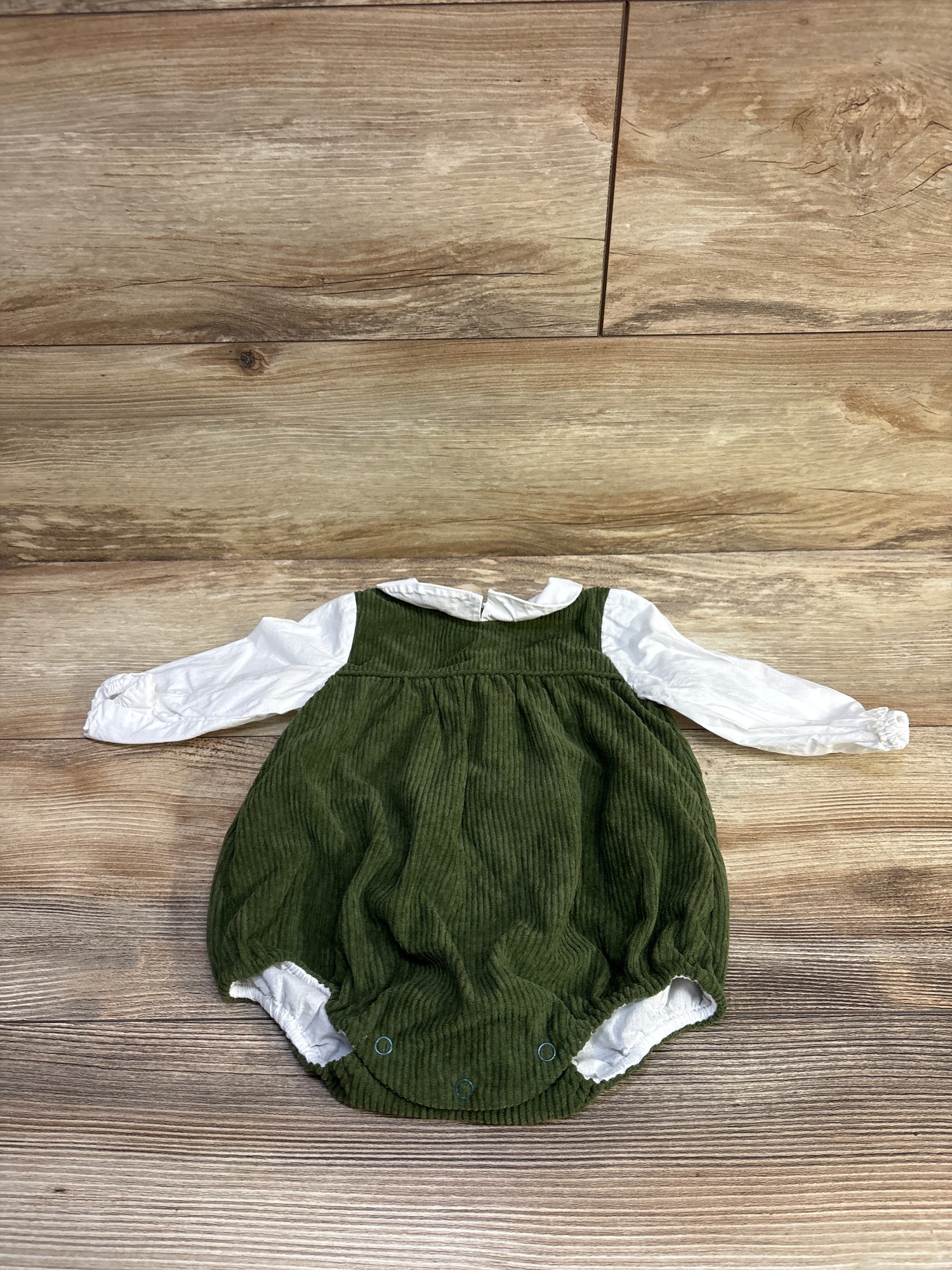 Edgehill Collection Peter Pan Collar Corduroy Bubble Romper Green sz 6m