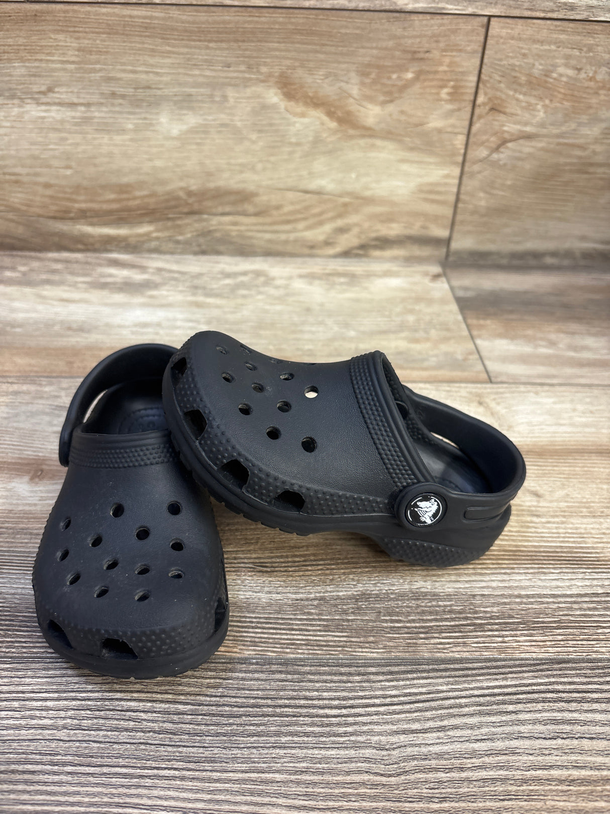 Crocs Classic Clogs Black sz 8c