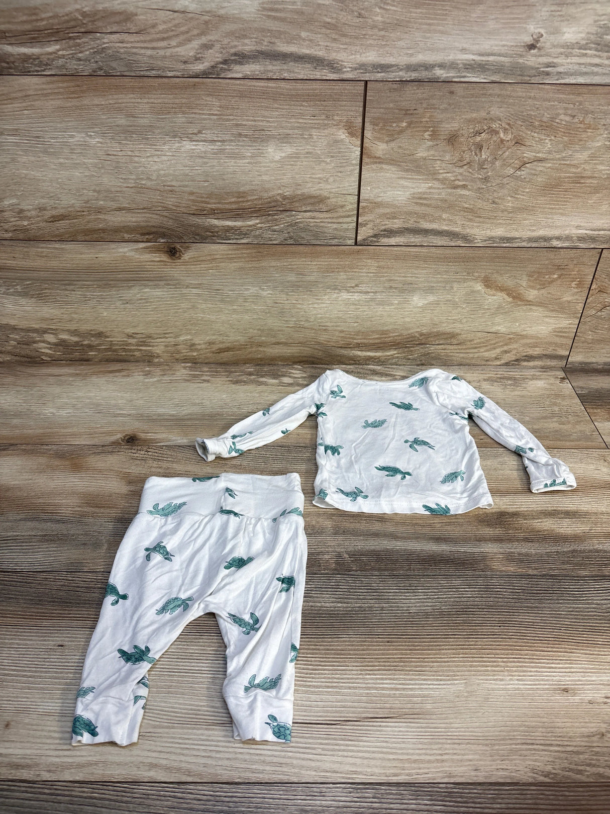 Just One You Comfy Soft 2pc Turtle Print Set White sz 3m