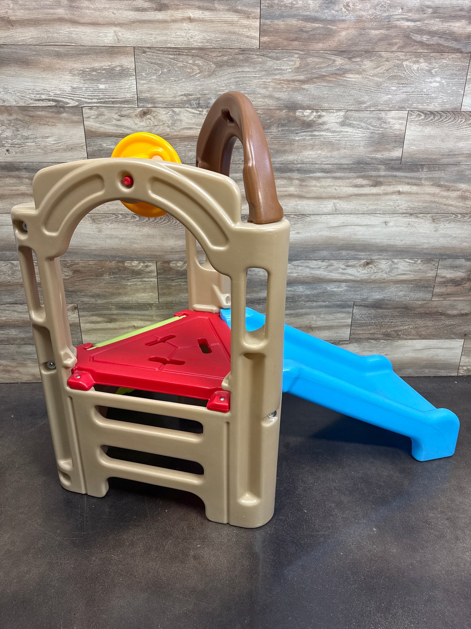 Simplay3 Young Explorers Indoor/Outdoor Activity Climber and Slide