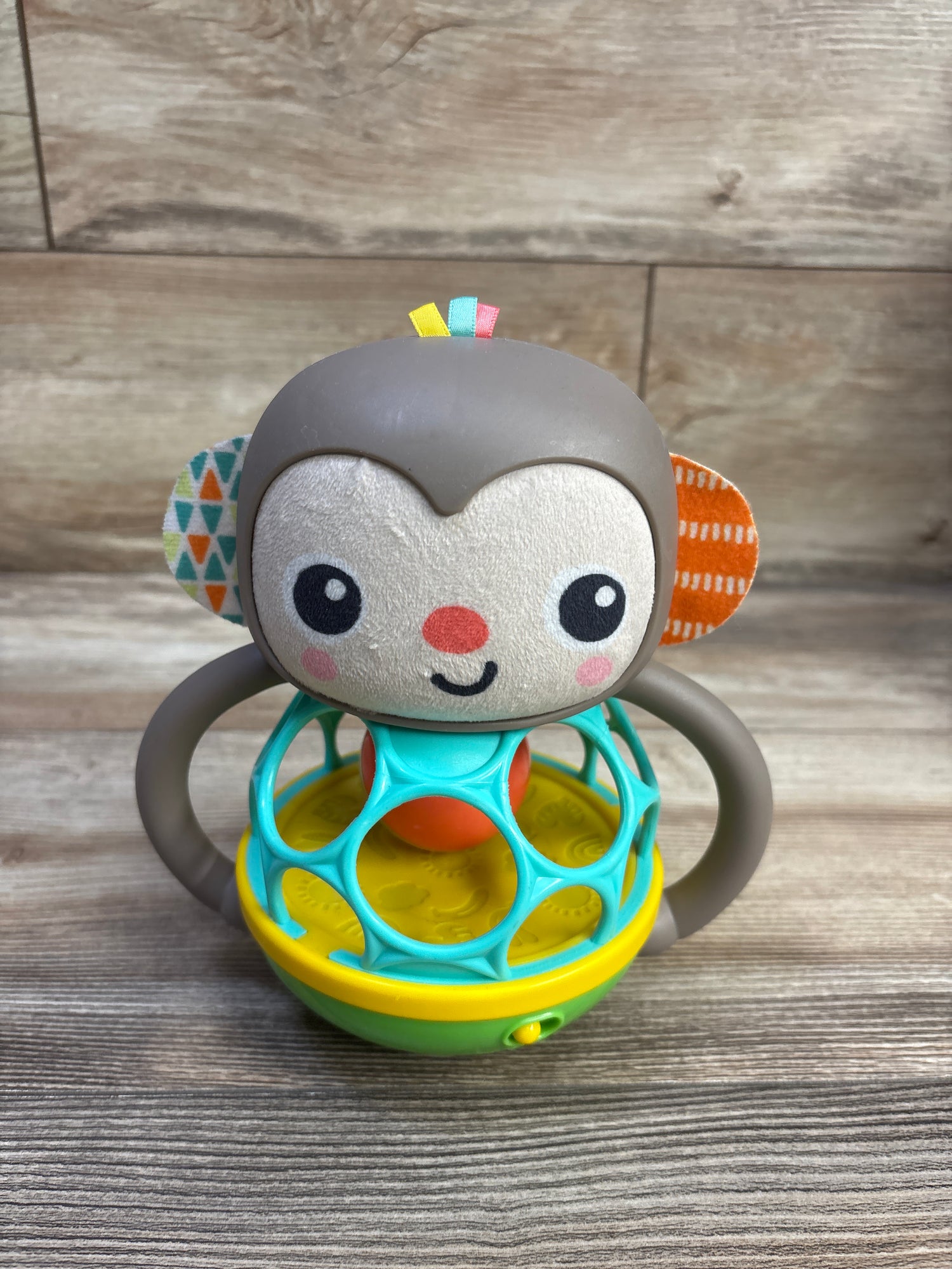 Bright Starts Grab & Giggle Monkey Light-Up Musical Rattle Oball