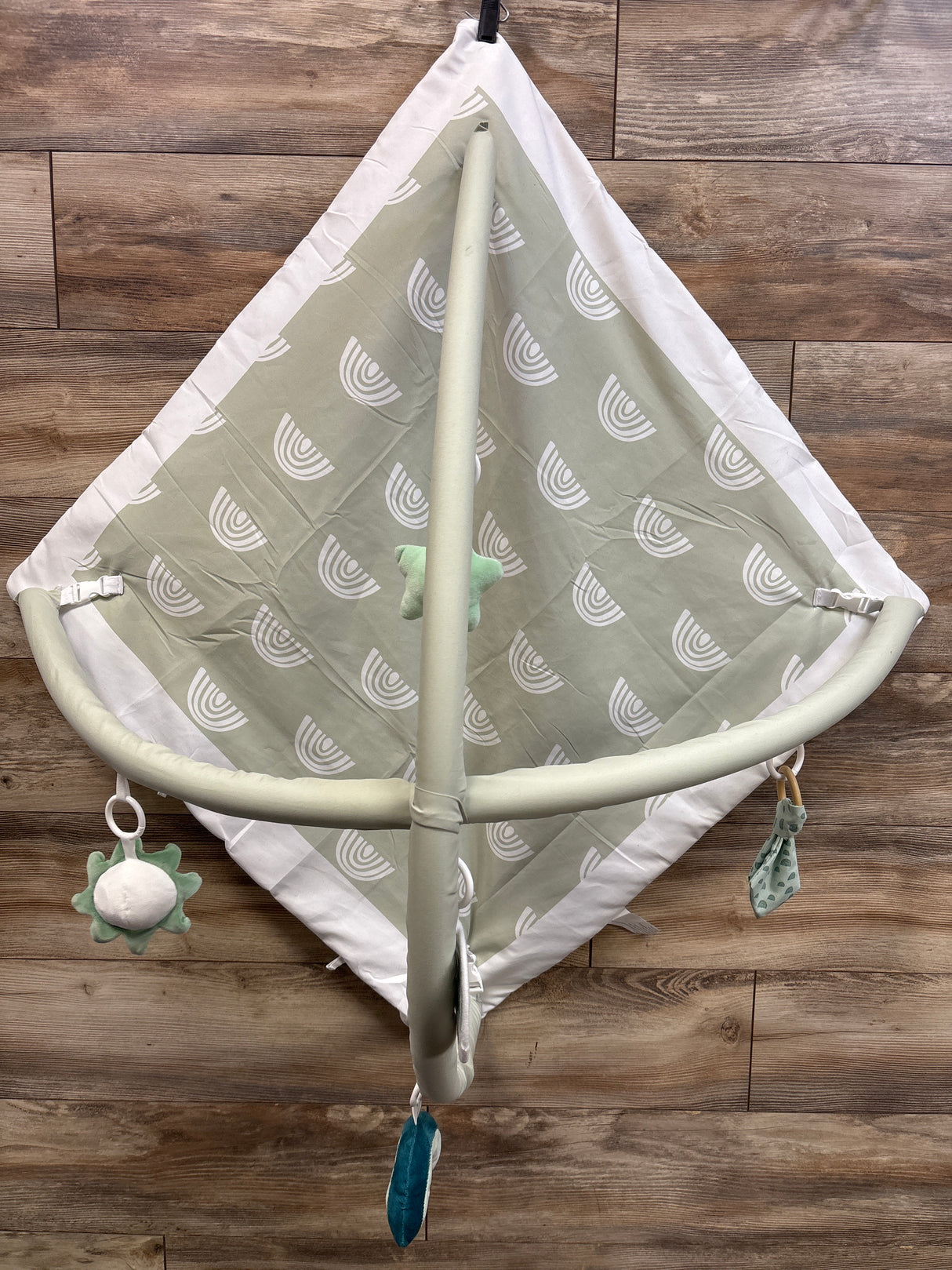 Mallify Tummy Time Baby Play Gym with 5 Toys, Green