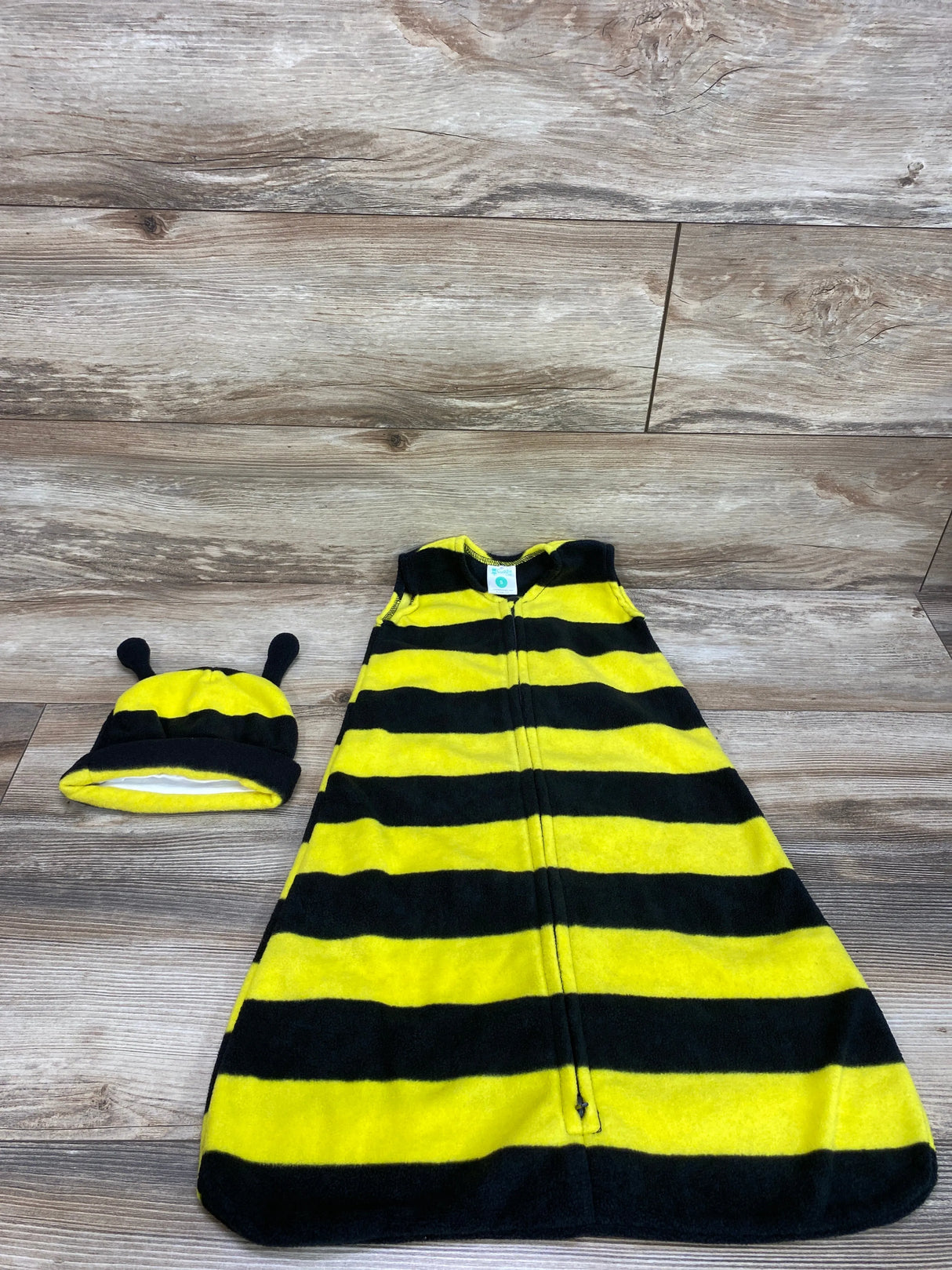 Cuddle Club 2pc Striped Bee Fleece Sleep Sack & Hat Yellow sz 0-3m