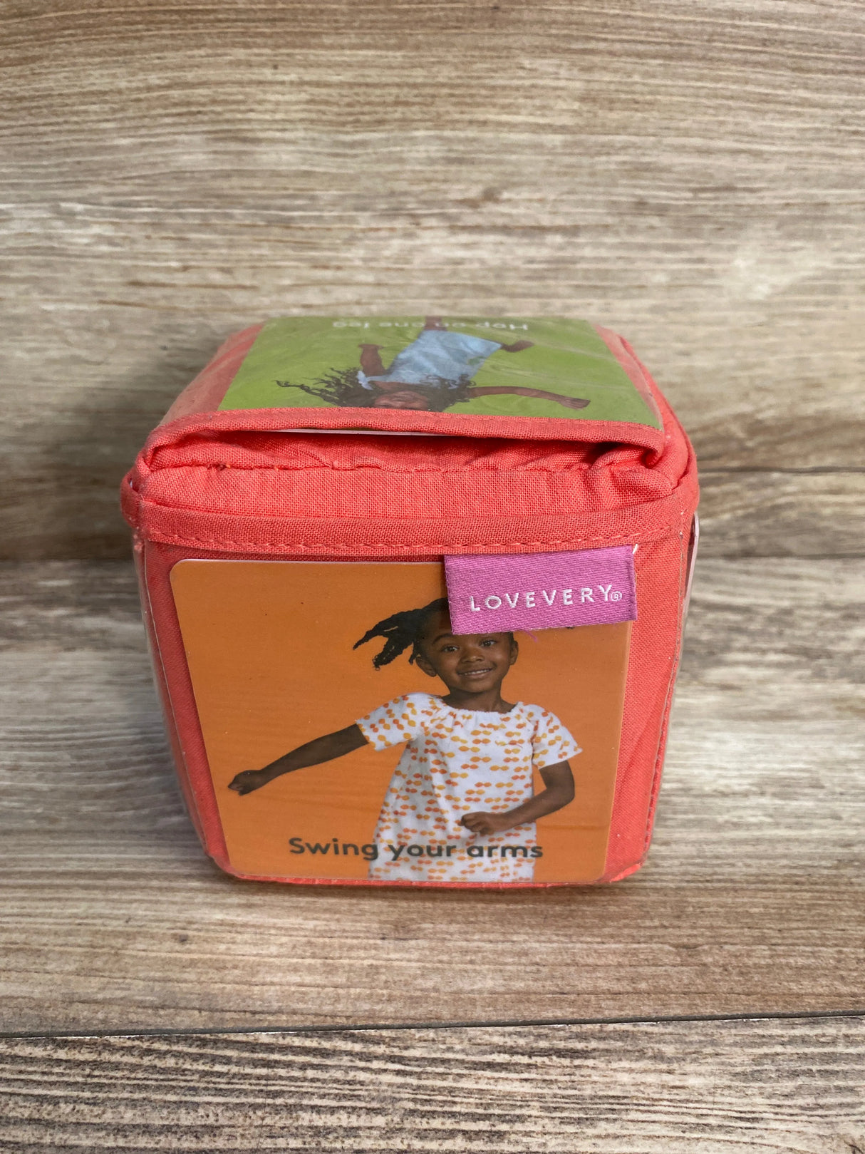 Lovevery Soft Photo Cube