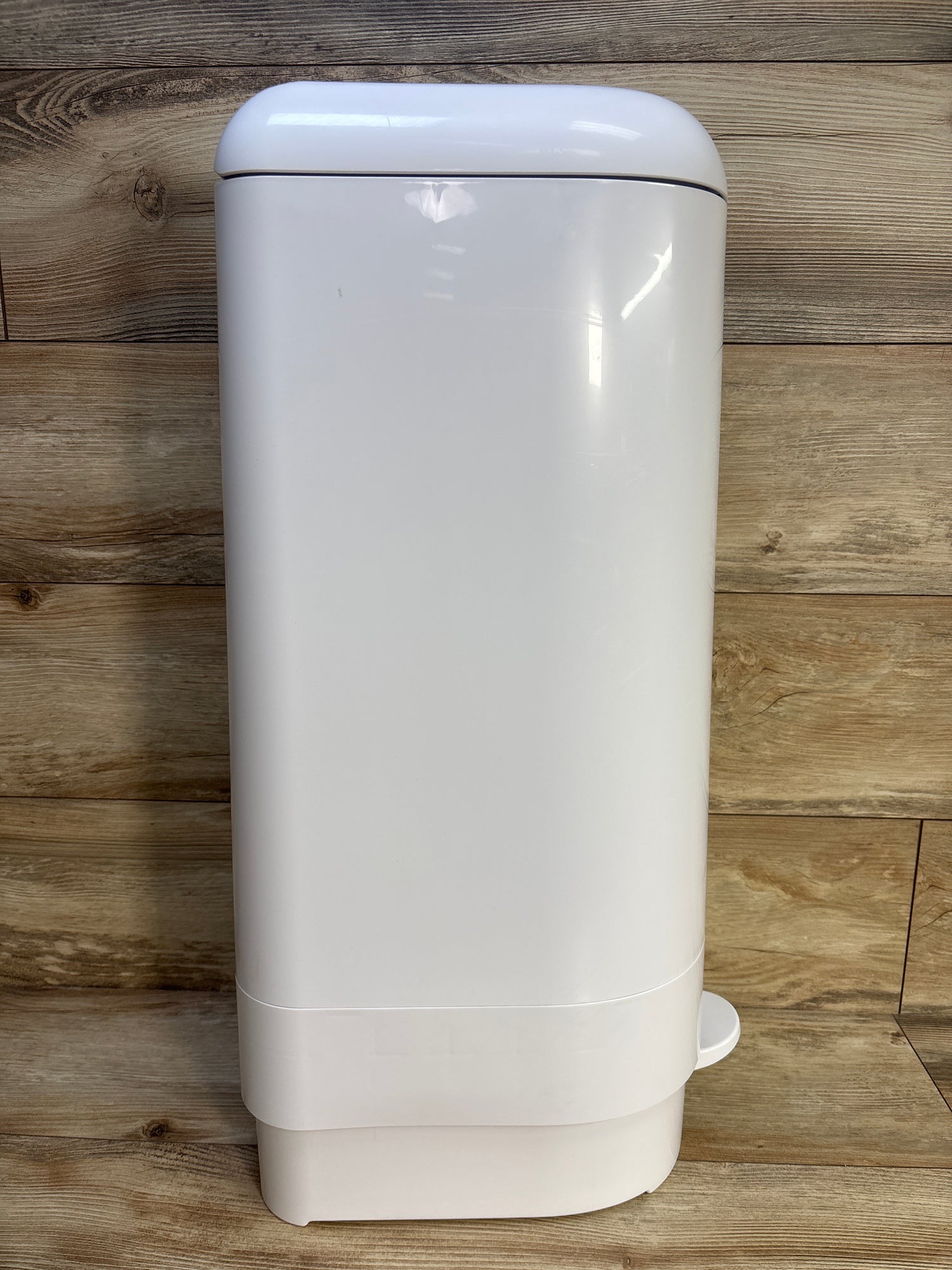 Diaper Genie Signature Pail, White