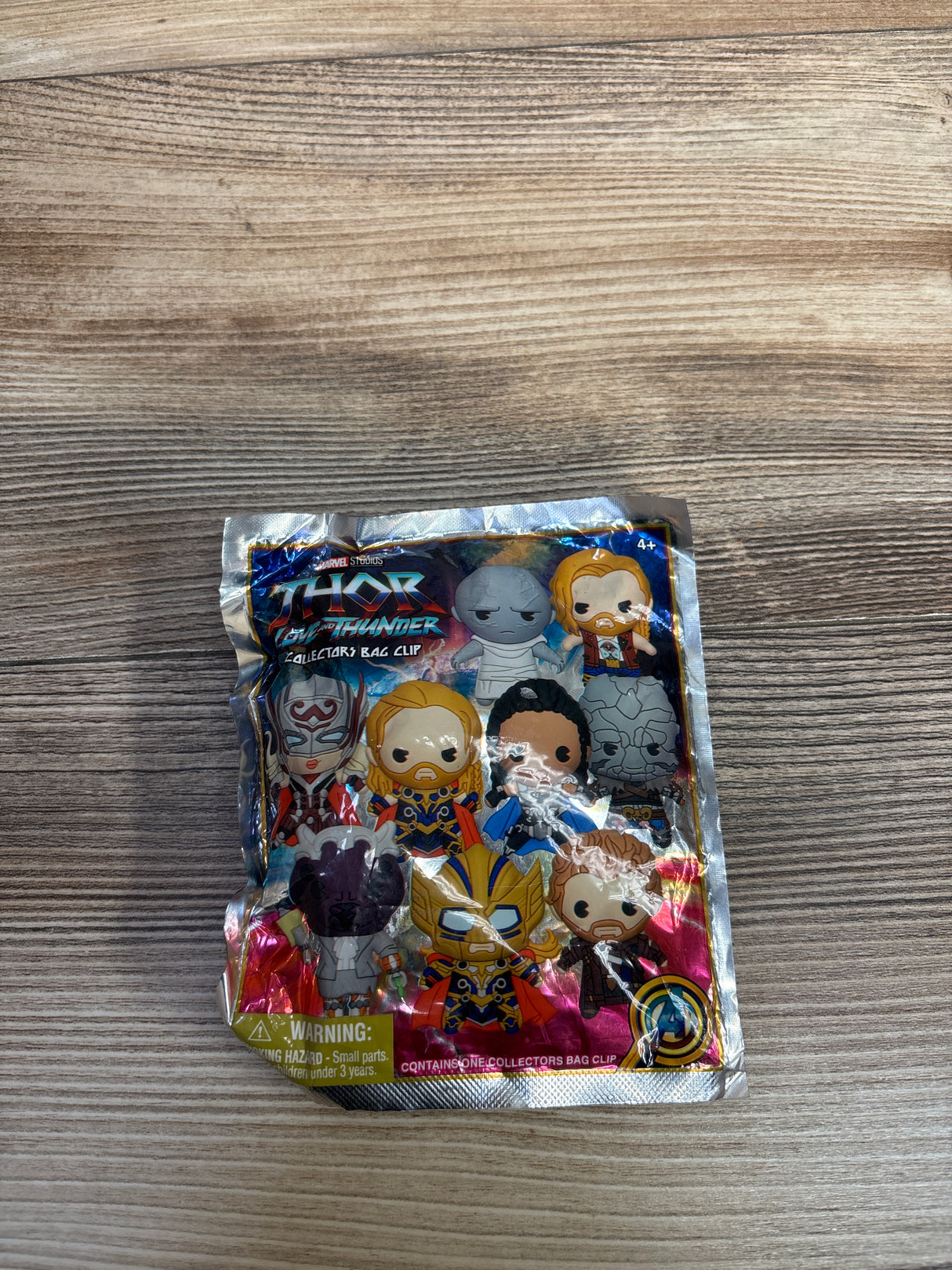 NEW Marvel Thor Love and Thunder Collectors Bag Clip, Bling Bag
