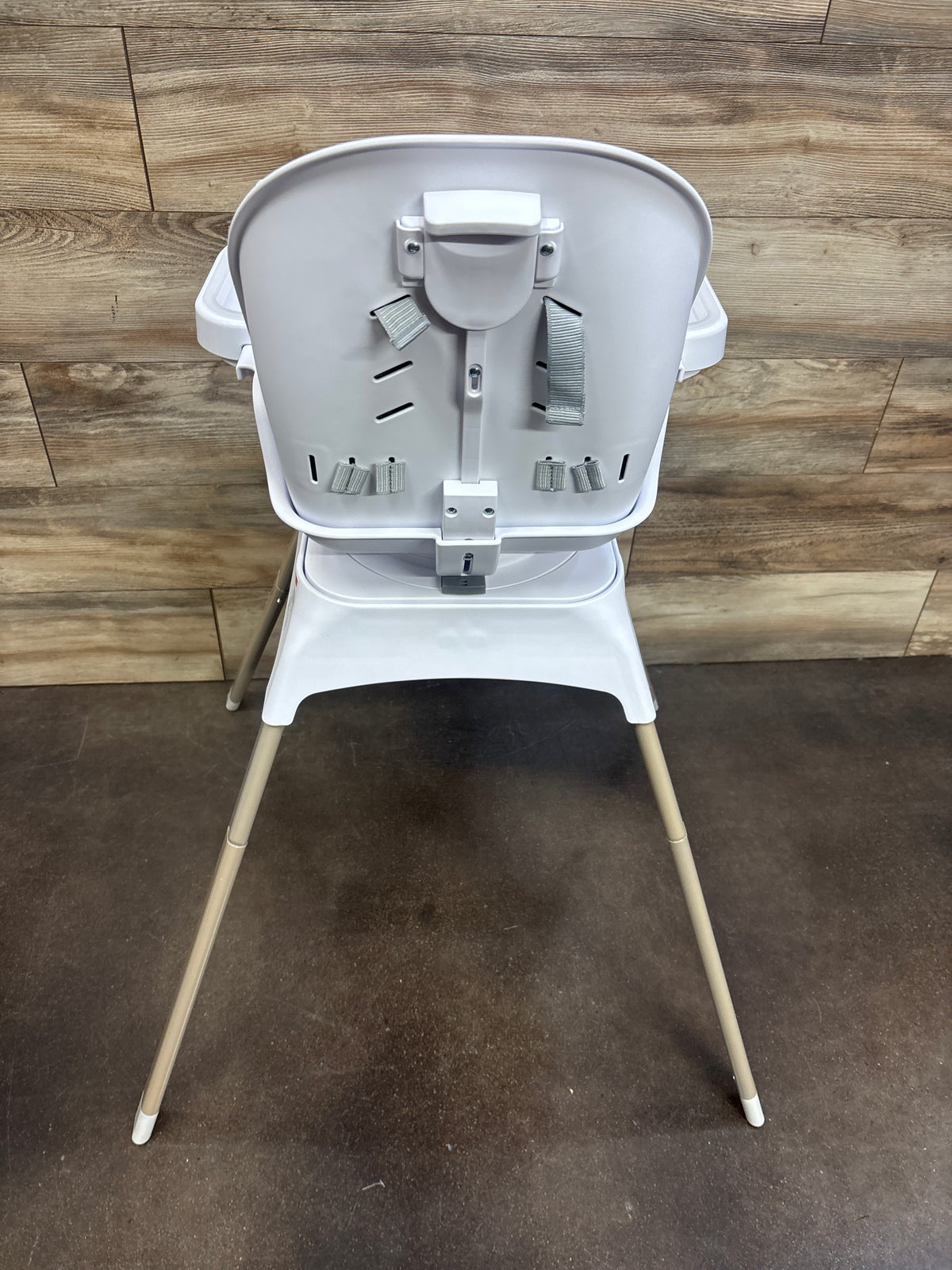Safety 1st Grow and Go Rotating High Chair in French Gray