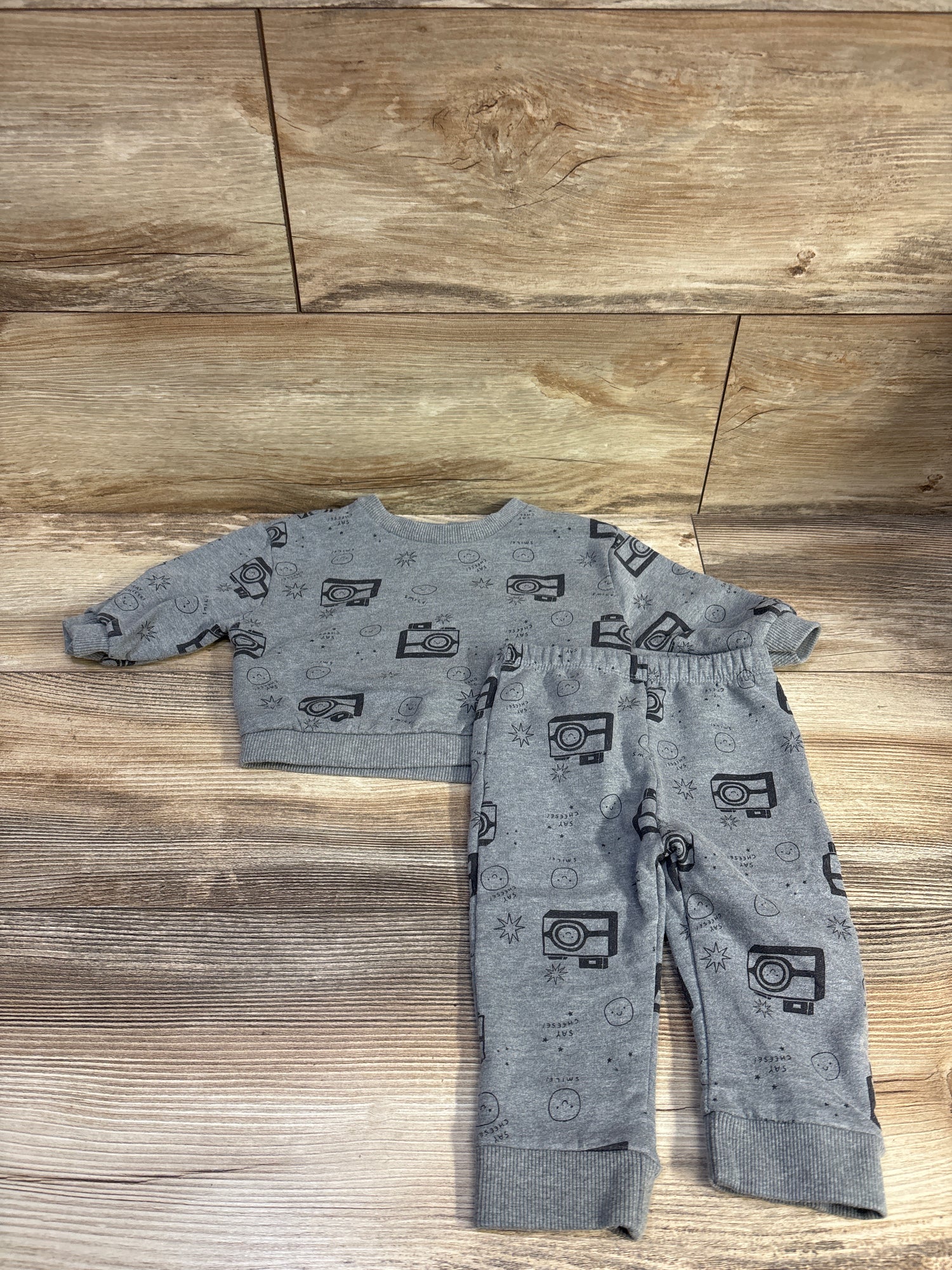 Cat & Jack 2pc Say Cheese! Sweatshirt & Joggers Set Grey sz 6-9m