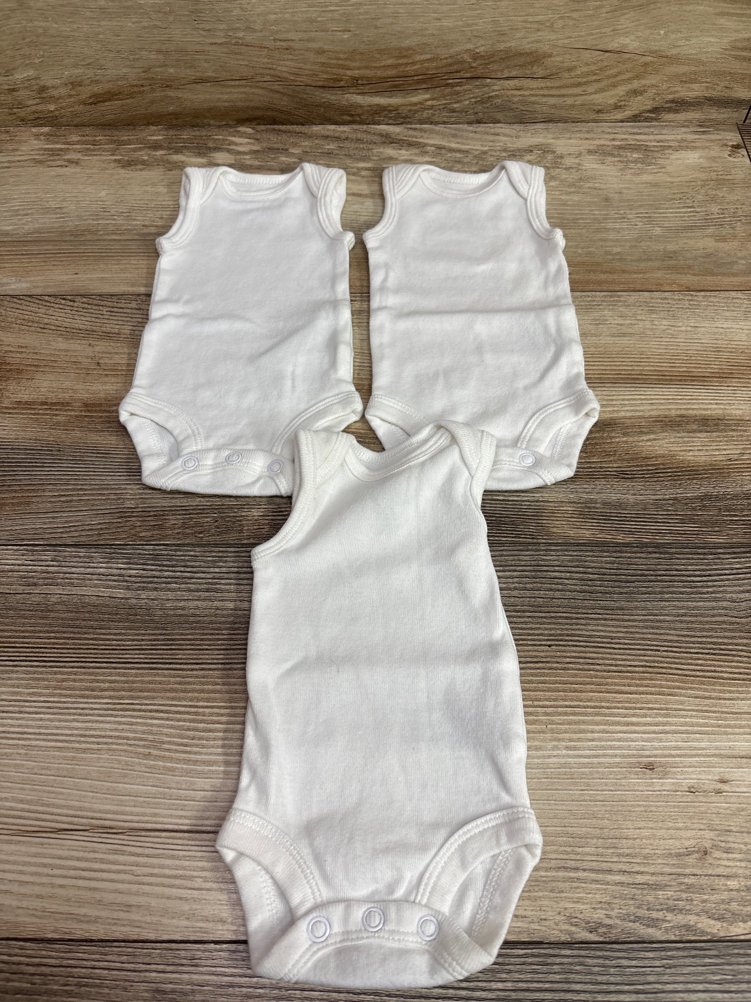 Carter's 3pk Tank Bodysuits White sz Preemie