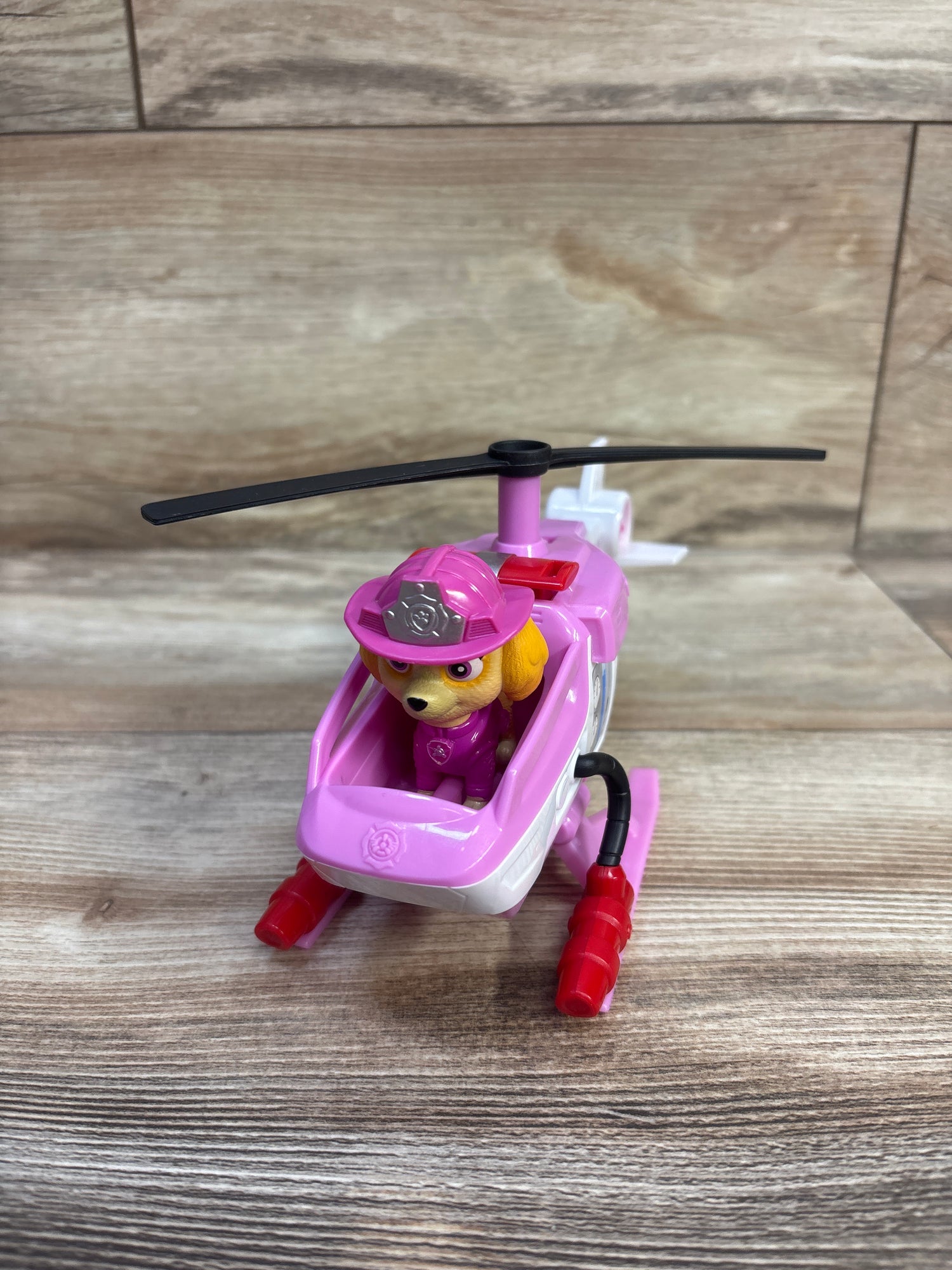 Paw Patrol Fire Rescue Skye - 2pc Rescue Fire Chopper & Skye Figure