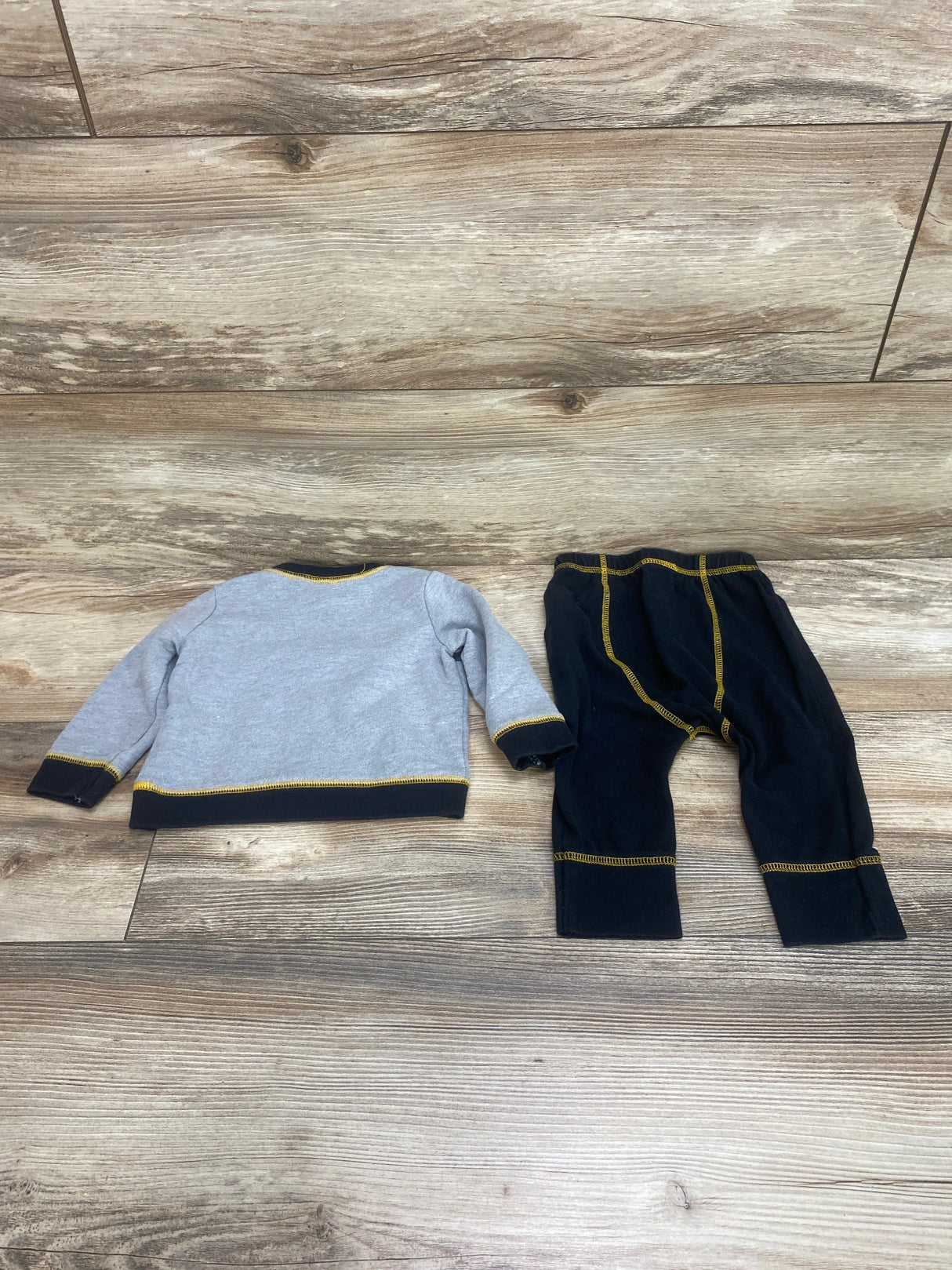 Cat & Jack 2pc Wolf Sweatshirt & Joggers Grey sz 6-9m