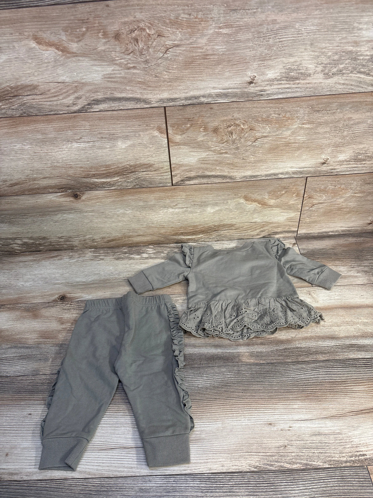 Blueberi Boulevard 2pc Ruffled Eyelet Shirt & Pants Set Green sz 12m