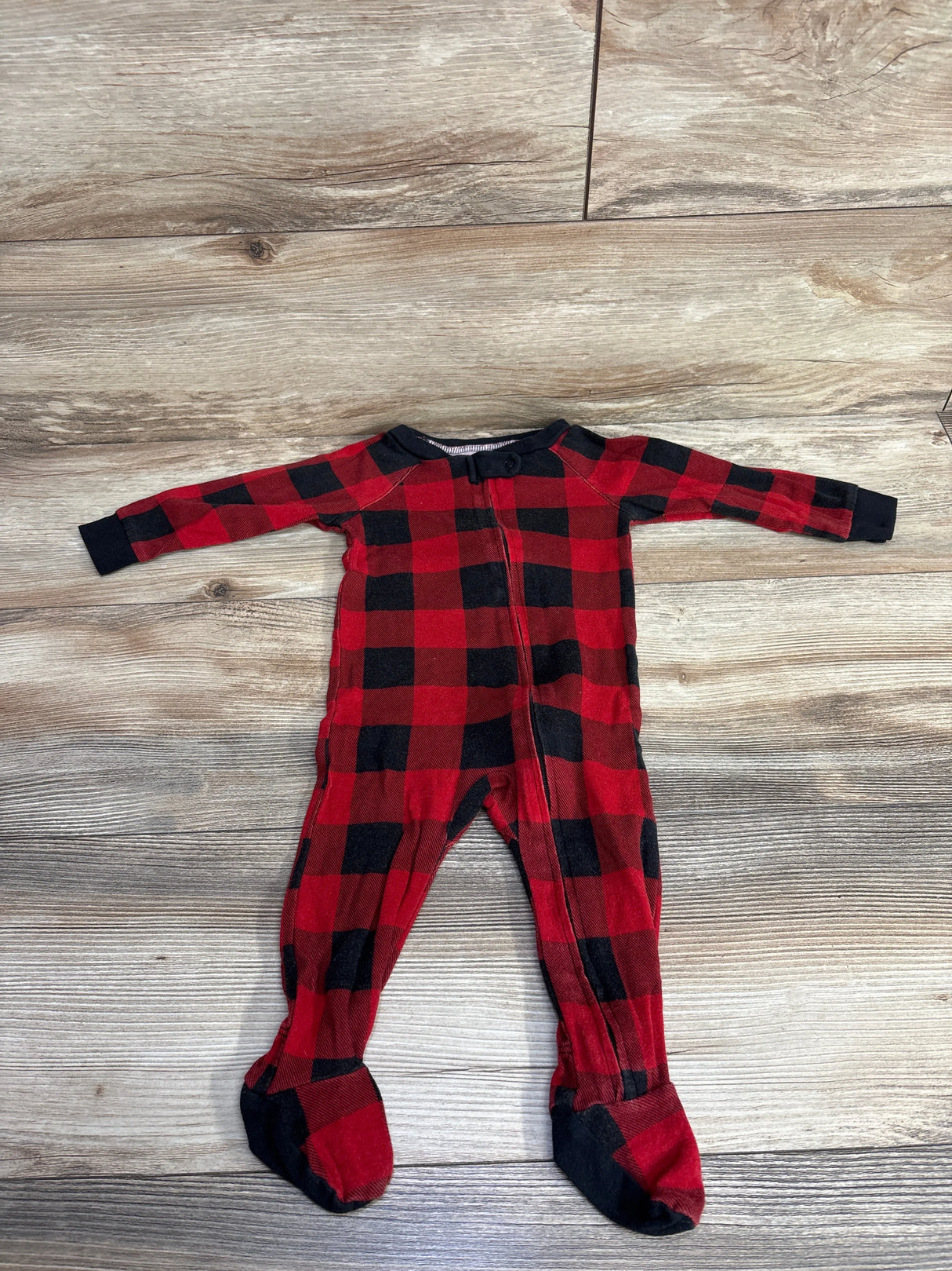Wondershop Buffalo Plaid Sleeper Red sz 6-9m