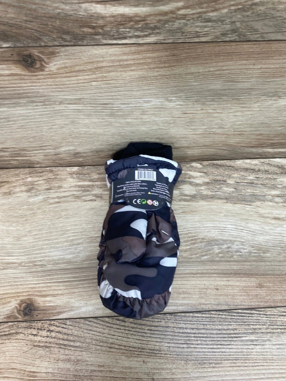 NEW ThermaWear Kid's Ski Grey Camo Mittens