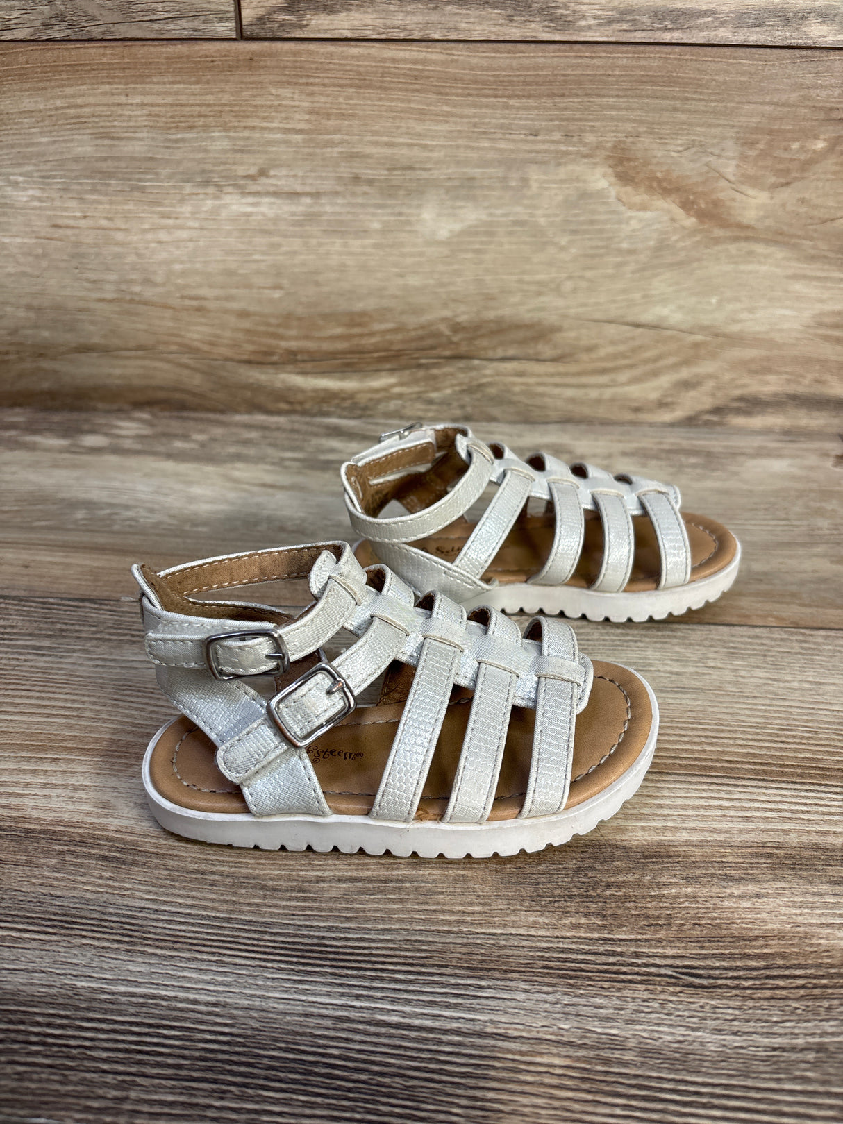 Self Esteem Fisherman Sandals White sz 7c
