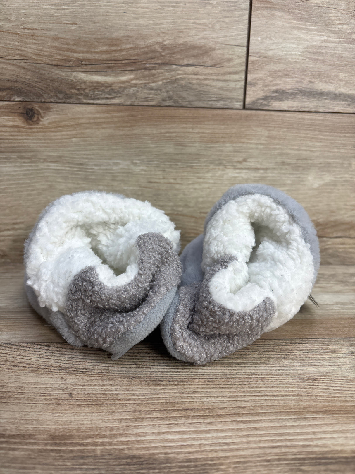 NEW Art Class Slippers Grey sz 11/12c