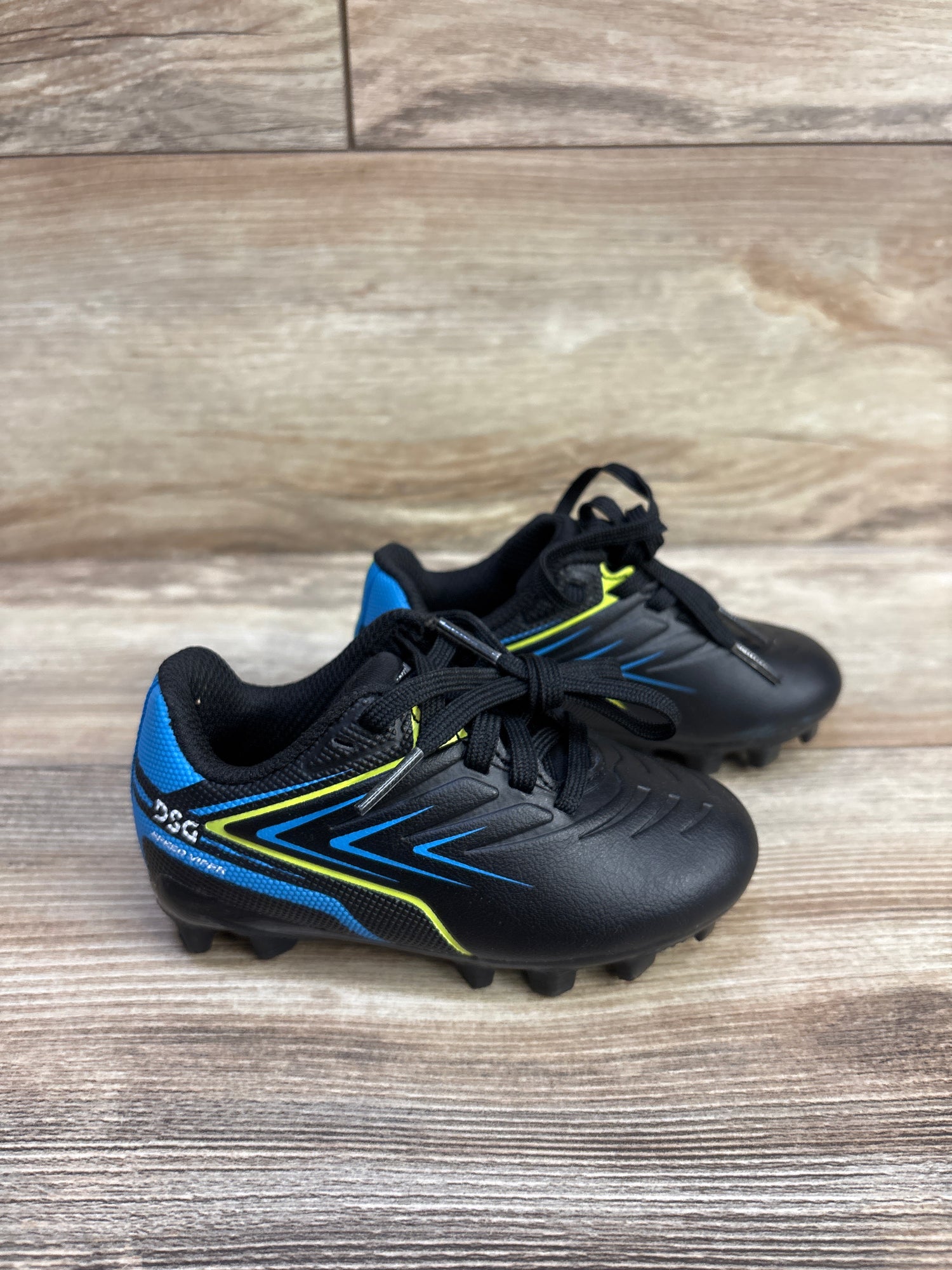 DSG Speed Viper 2.0 Soccer Cleats sz 7c