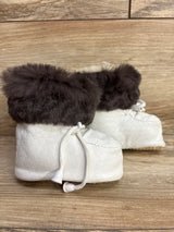Faux Fur Soft Sole Boots White sz 2/3c