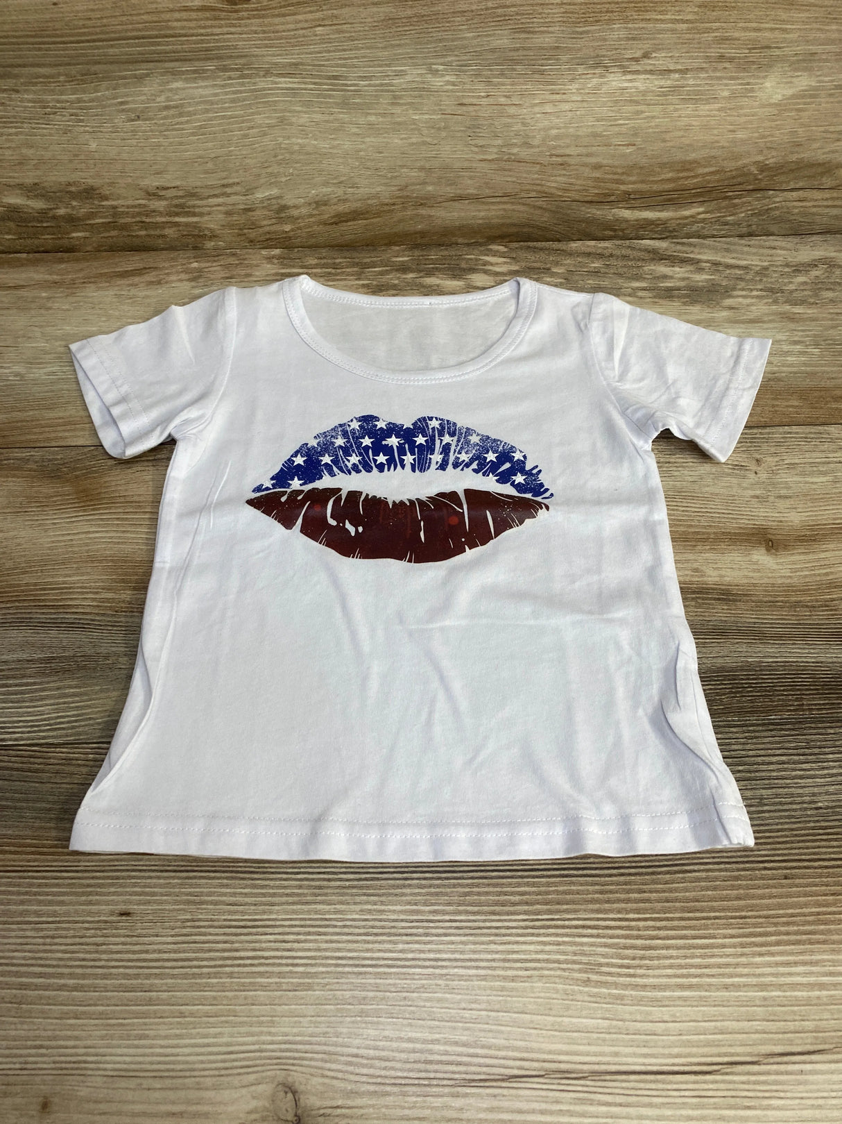 Short Sleeve Graphic Shirt White sz 2T