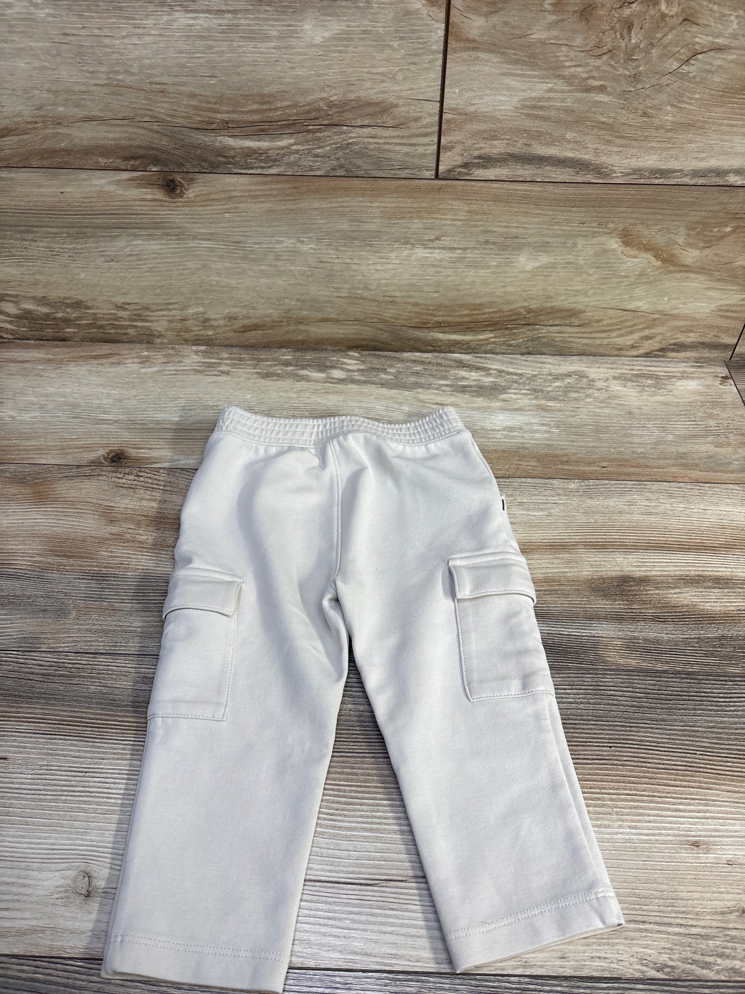 Old Navy Dynamic Fleece Cargo Joggers Beige sz 18-24m