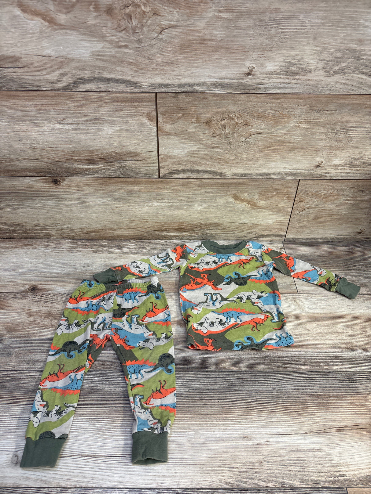 Carter's 2pc Pajama Set Green sz 12m