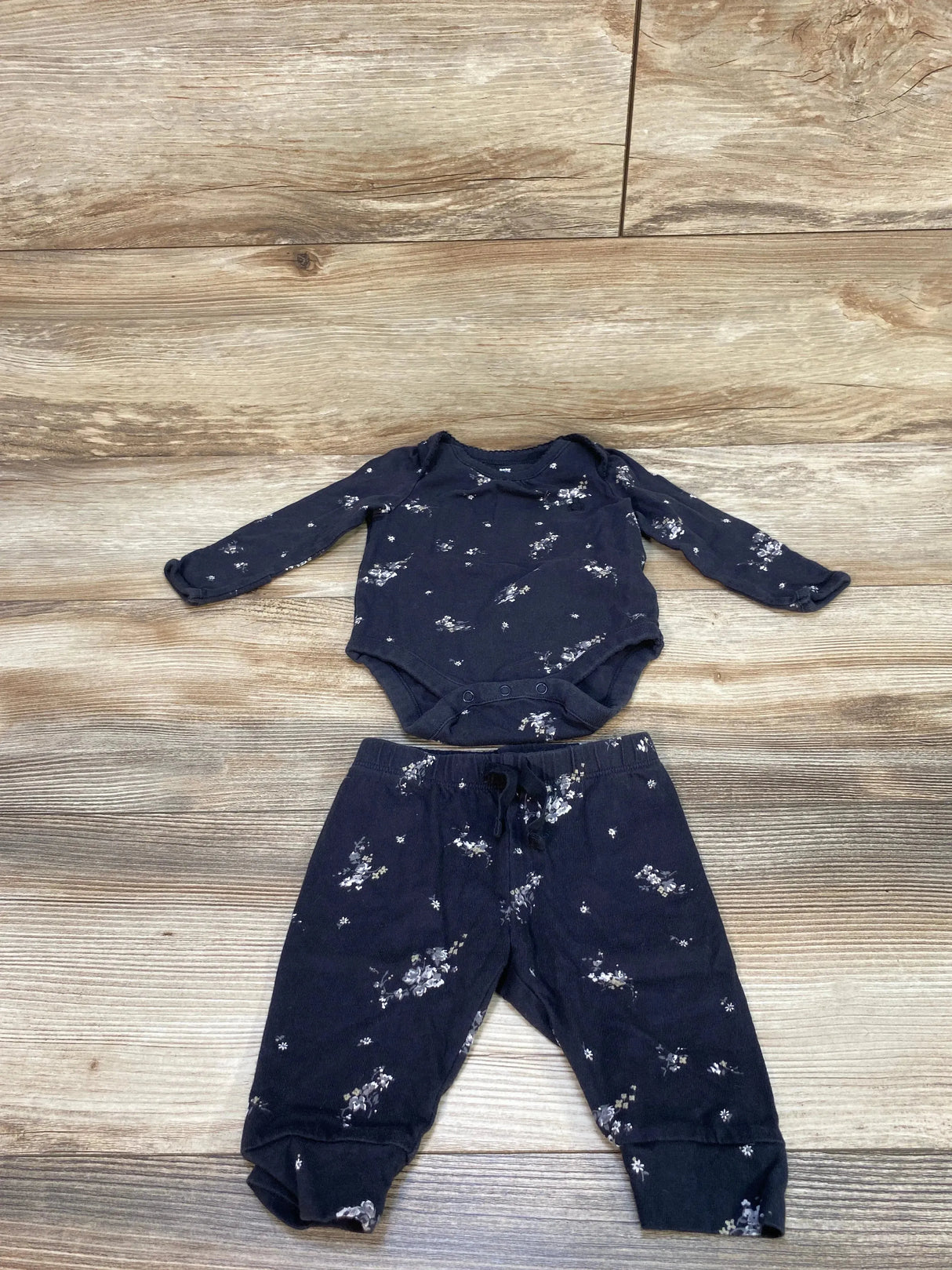 Baby Gap 2pc Floral Bodysuit & Pants Black sz 0-3m