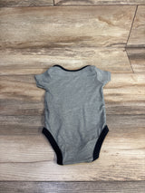 Nike Bodysuit Grey sz 6-12m