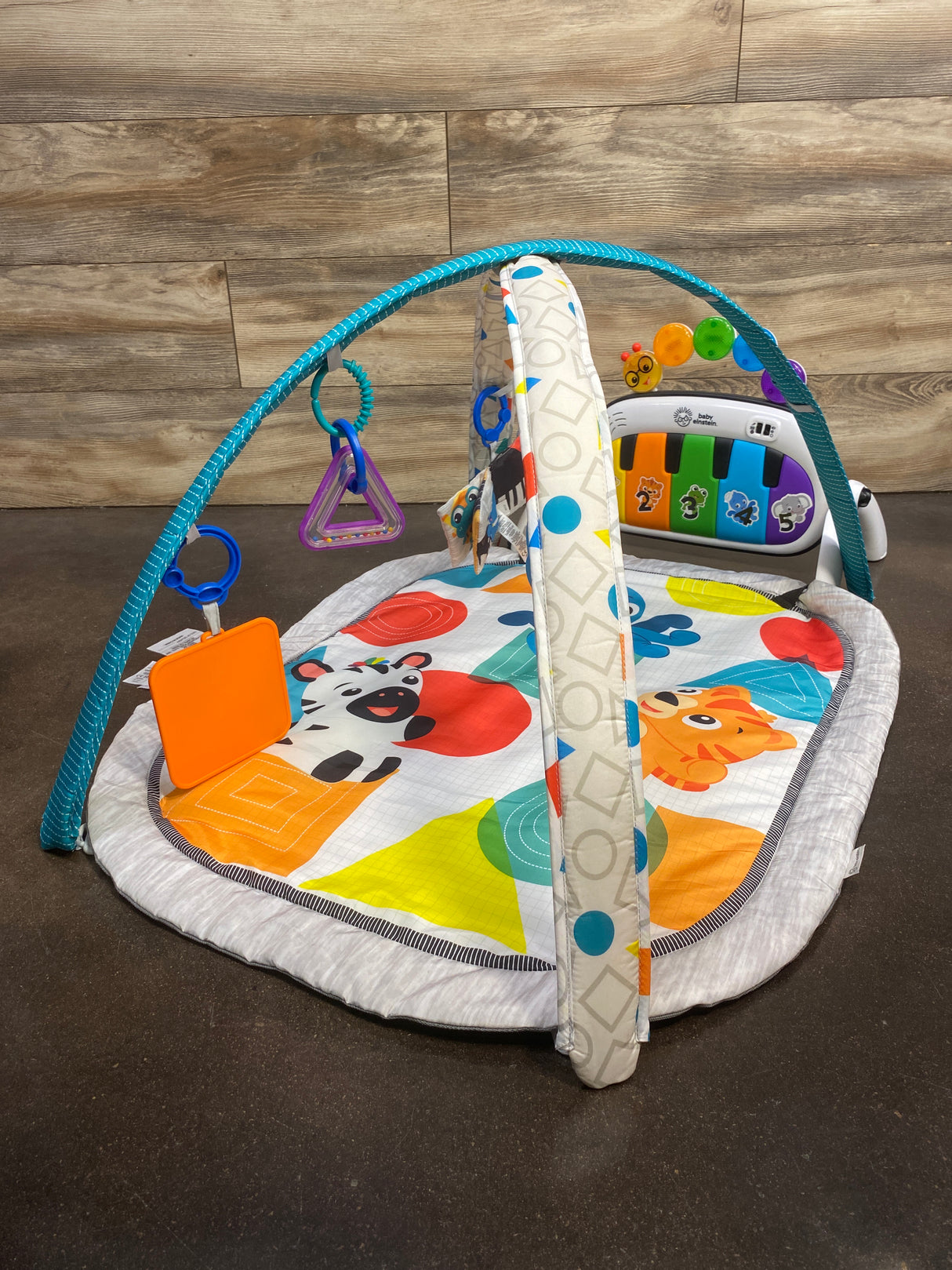 Baby Einstein 4-in-1 Kickin' Tunes Discovery Activity Gym