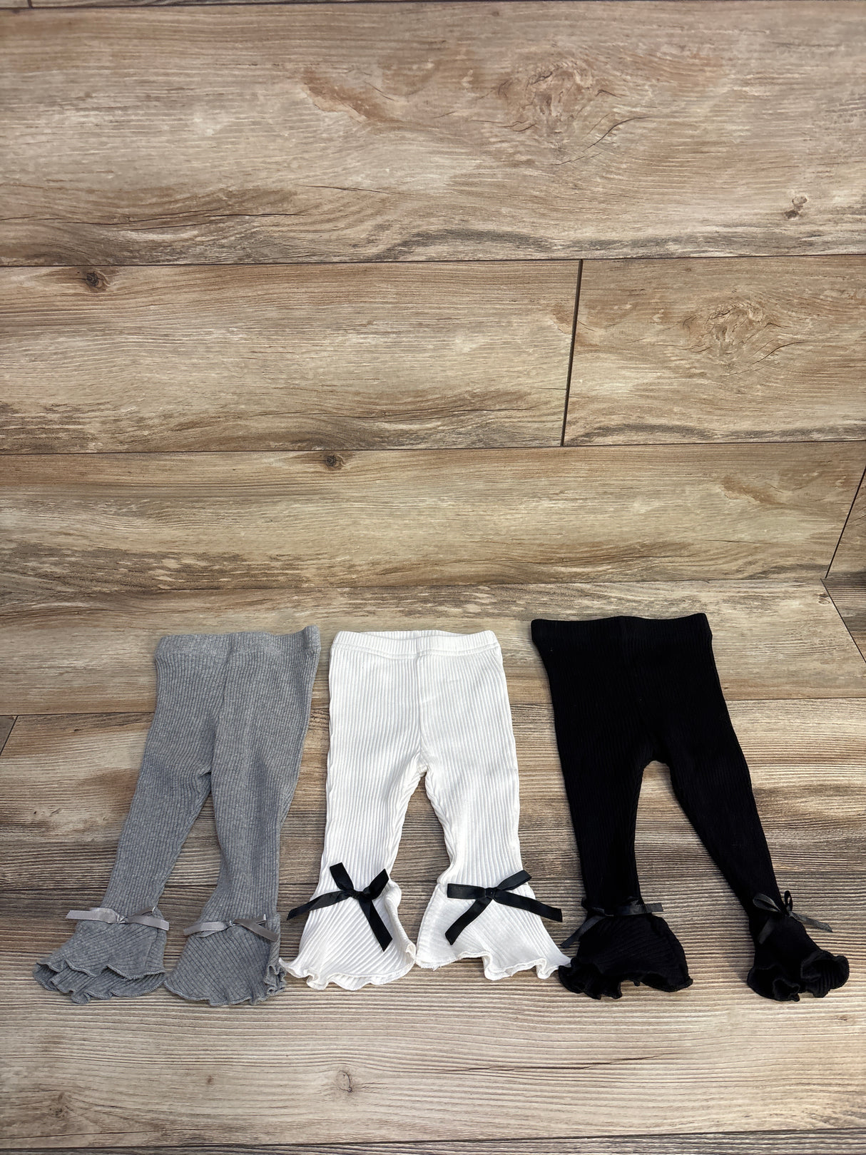 Flare Leggings 3pk Grey sz 18-24m