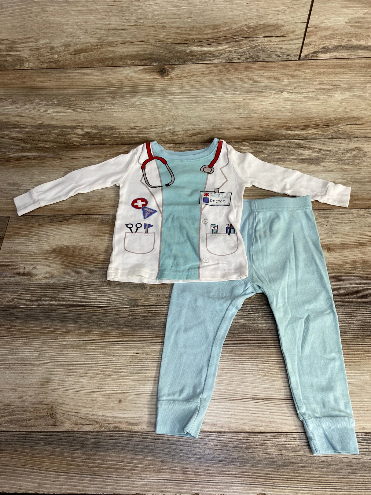 Old Navy 2pc Doctor Pajama Set White sz 18-24m